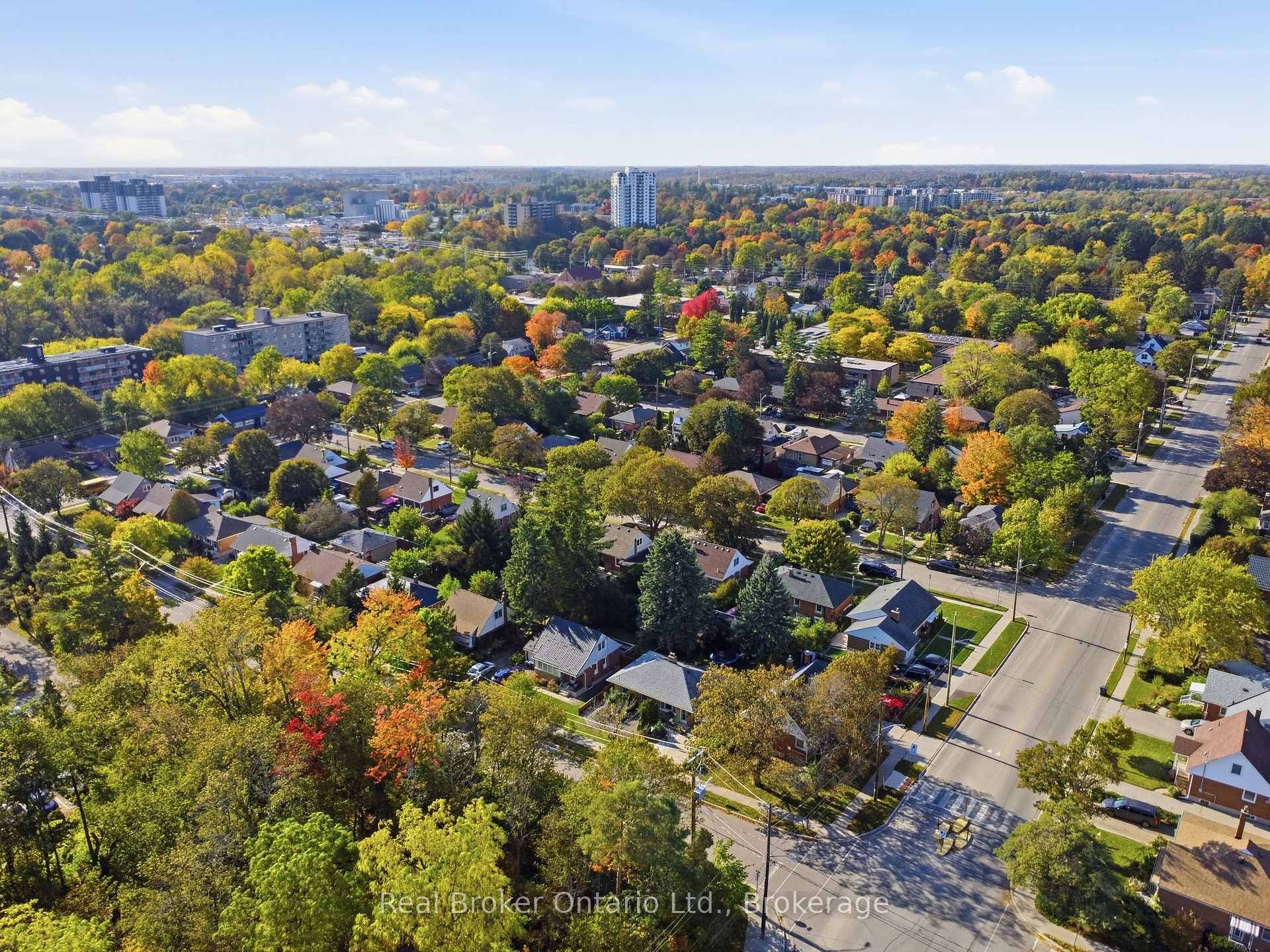 Photo 43 of 68 Emma Street, Guelph, General Hospital — HOMEH