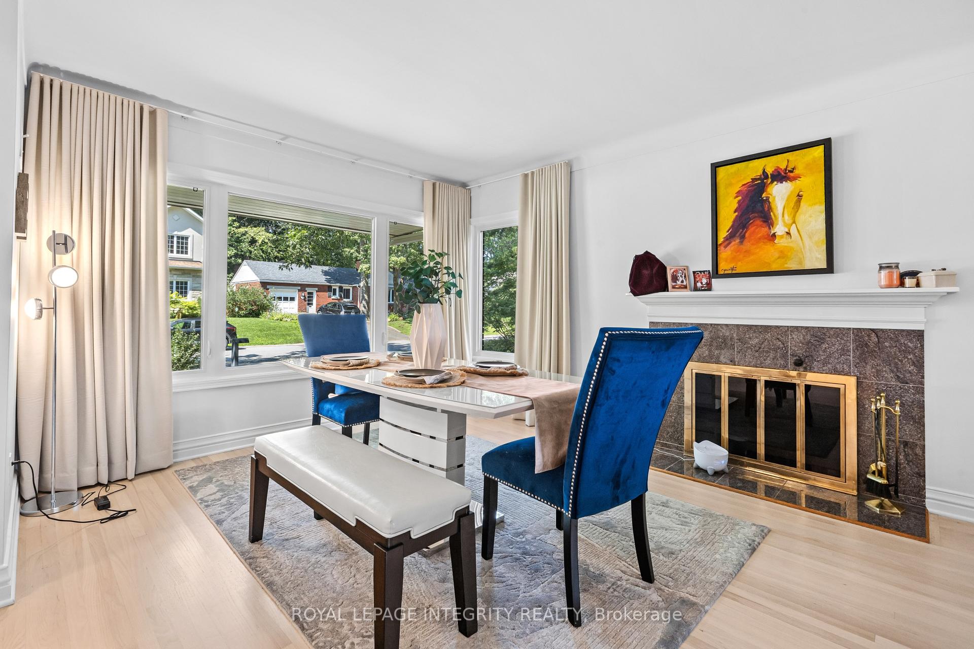 Photo 6 of 2183 Woodcrest Road, Ottawa, Alta Vista/Faircrest Heights — HOMEH