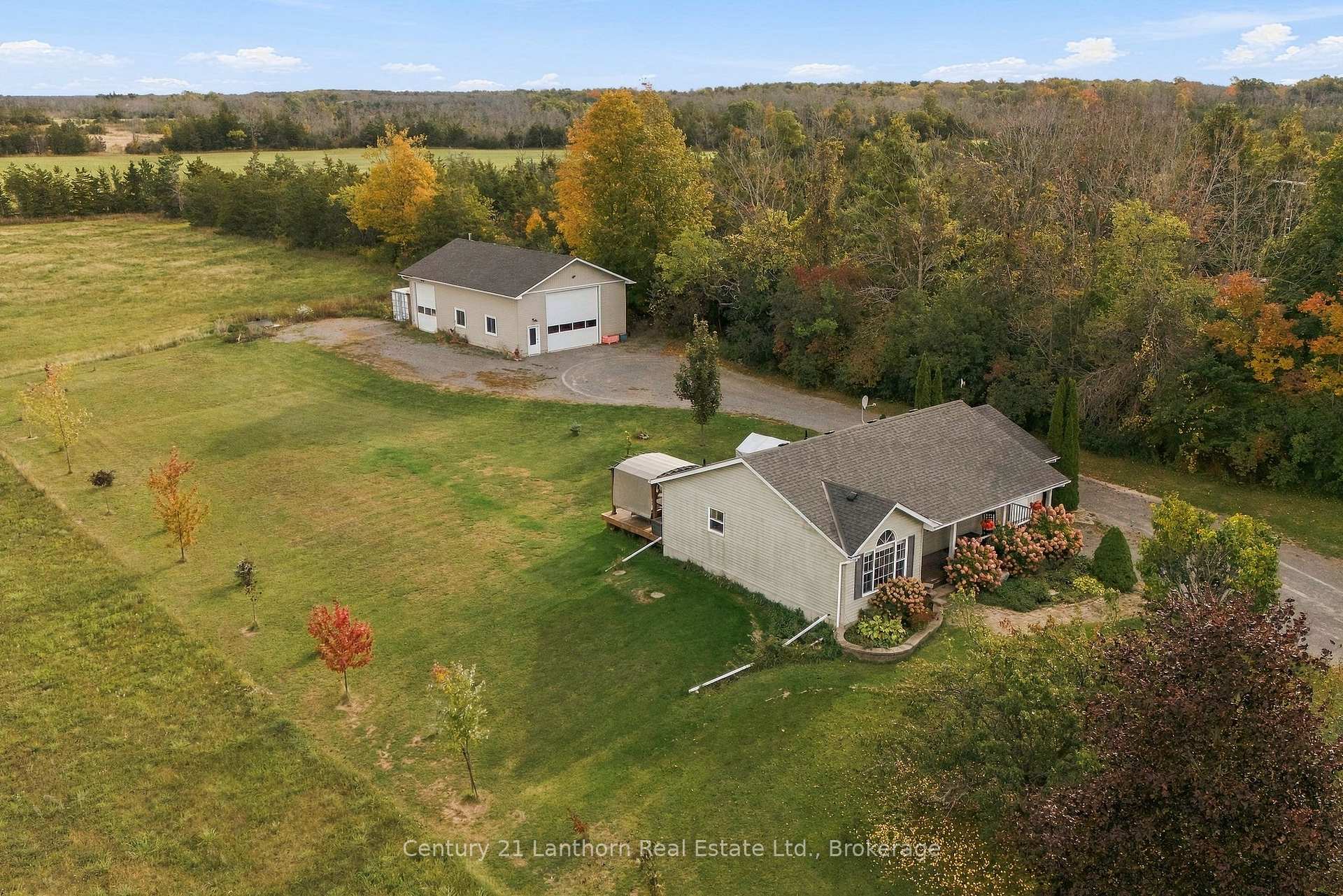 Photo 8 of 312 Badgley Road, Prince Edward County, Ameliasburg Ward — HOMEH
