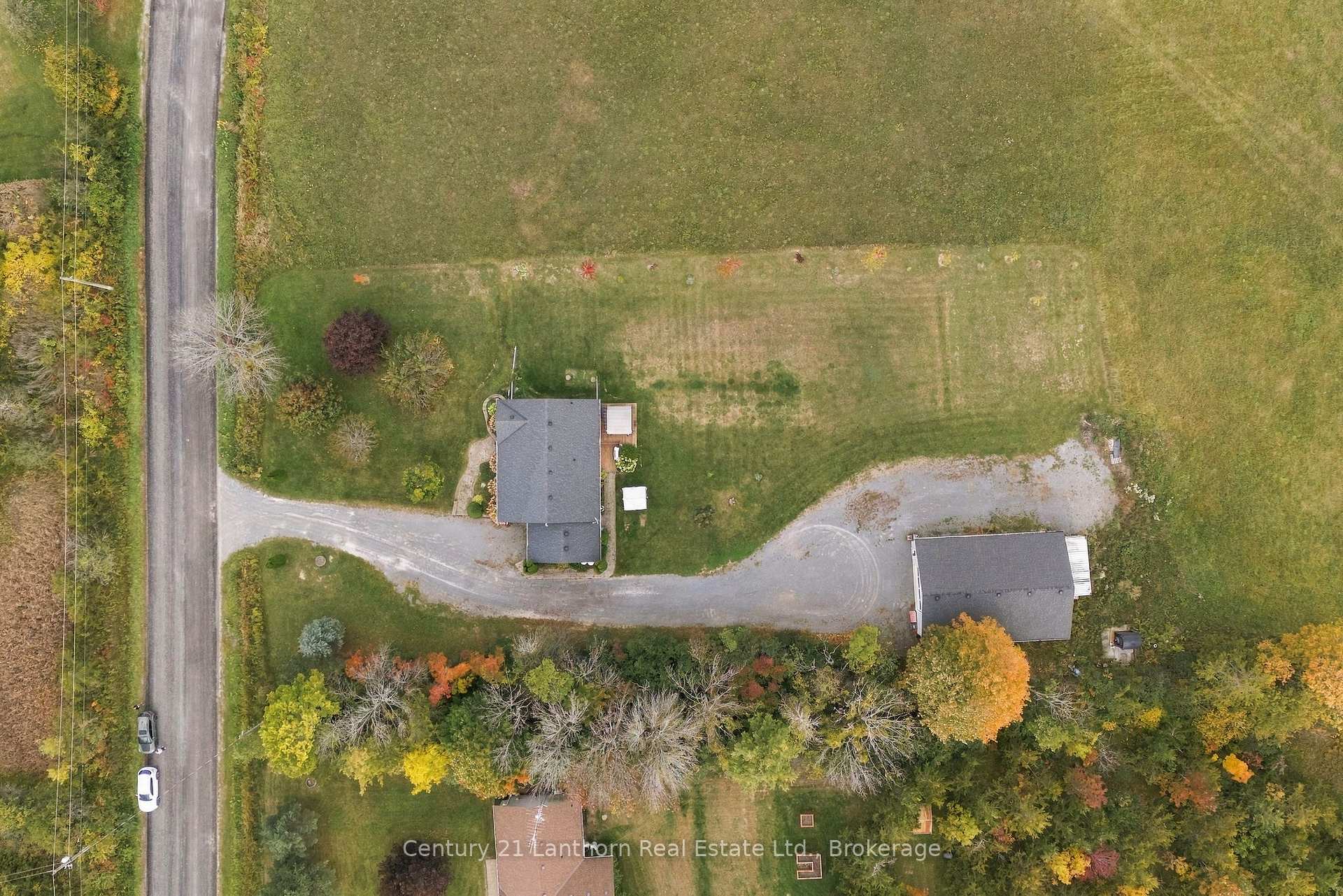 Photo 12 of 312 Badgley Road, Prince Edward County, Ameliasburg Ward — HOMEH