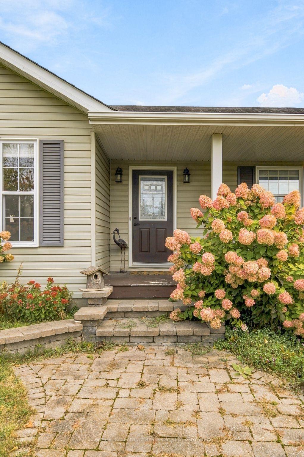 Photo 20 of 312 Badgley Road, Prince Edward County, Ameliasburg Ward — HOMEH