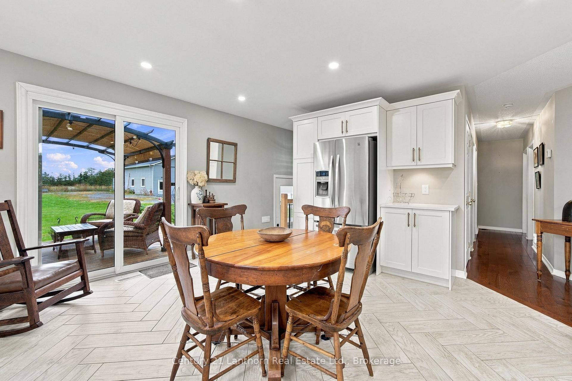 Photo 37 of 312 Badgley Road, Prince Edward County, Ameliasburg Ward — HOMEH