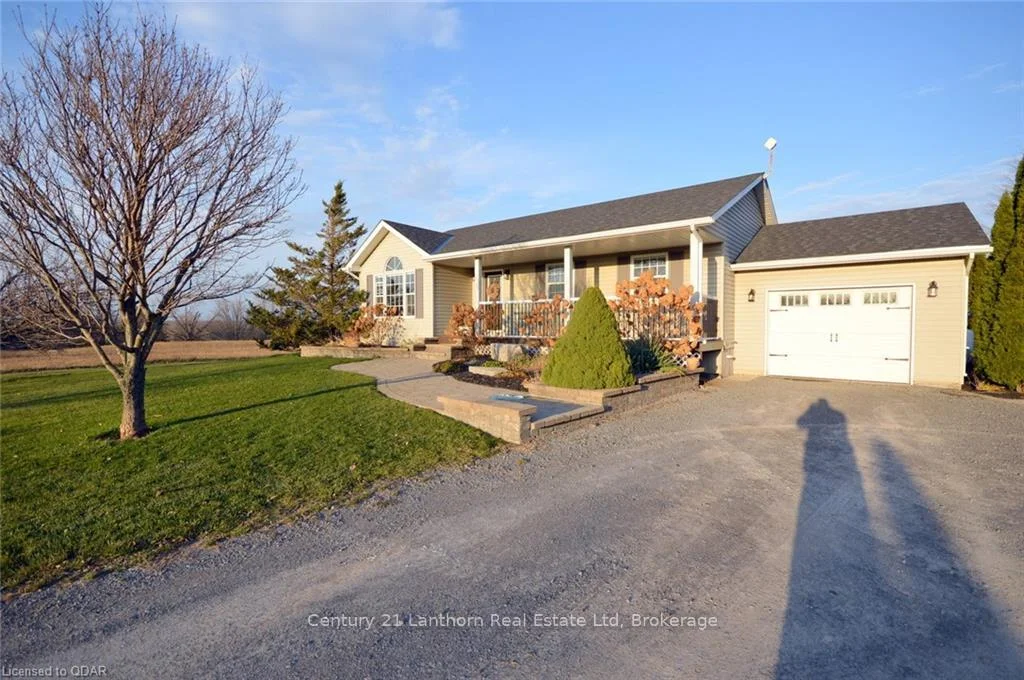 Photo 7 of 312 Badgley Road, Prince Edward County, Ameliasburg Ward — HOMEH