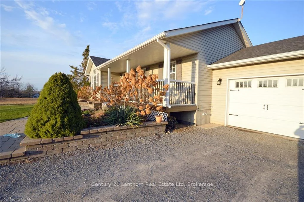 Photo 11 of 312 Badgley Road, Prince Edward County, Ameliasburg Ward — HOMEH