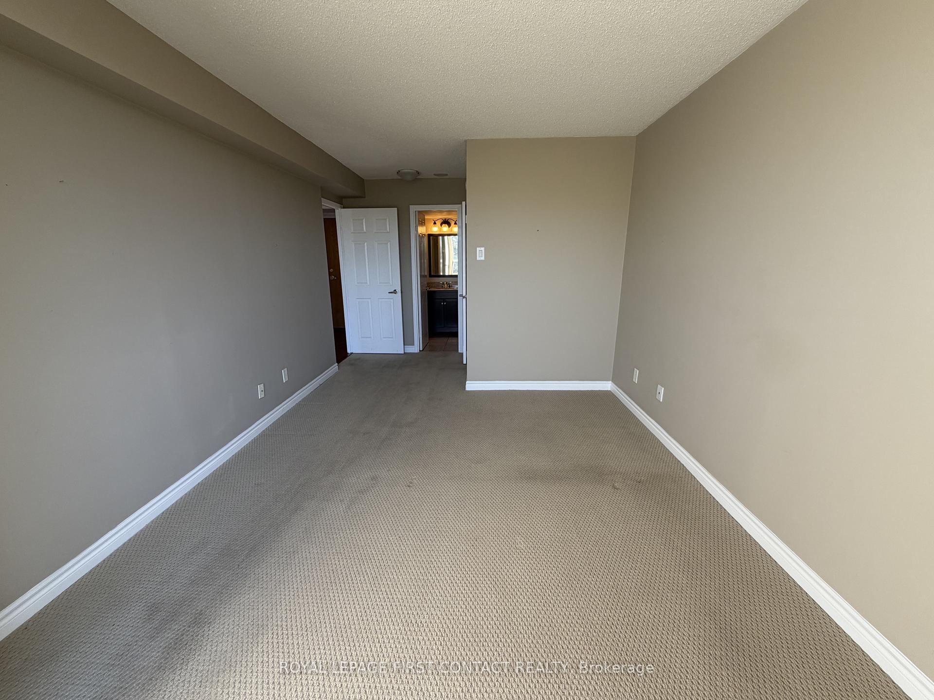 Photo 12 of Unit 403, 75 Ellen Street, Barrie, City Centre — HOMEH