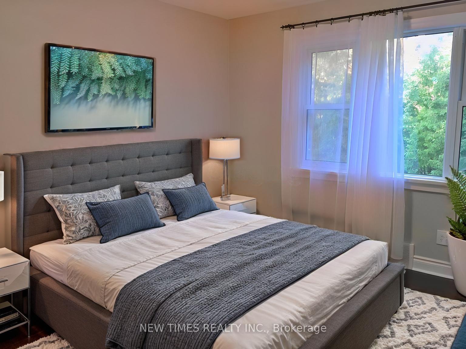 Photo 6 of 190 Glendale Avenue, St. Catharines, Glendale/Glenridge — HOMEH