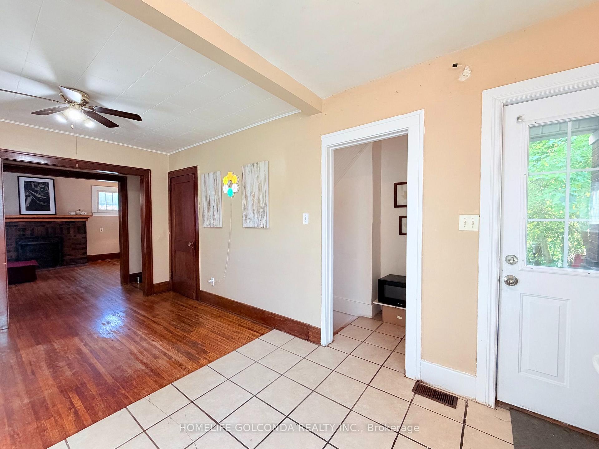 Photo 10 of 3203 Linwood Place, Windsor, Sandwich — HOMEH