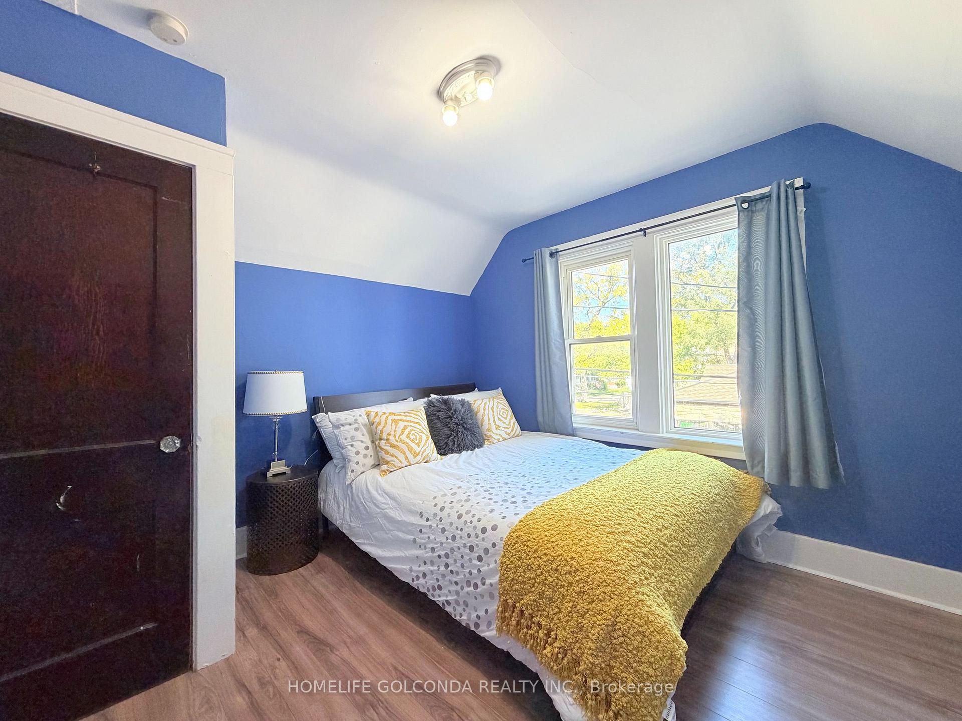 Photo 18 of 3203 Linwood Place, Windsor, Sandwich — HOMEH