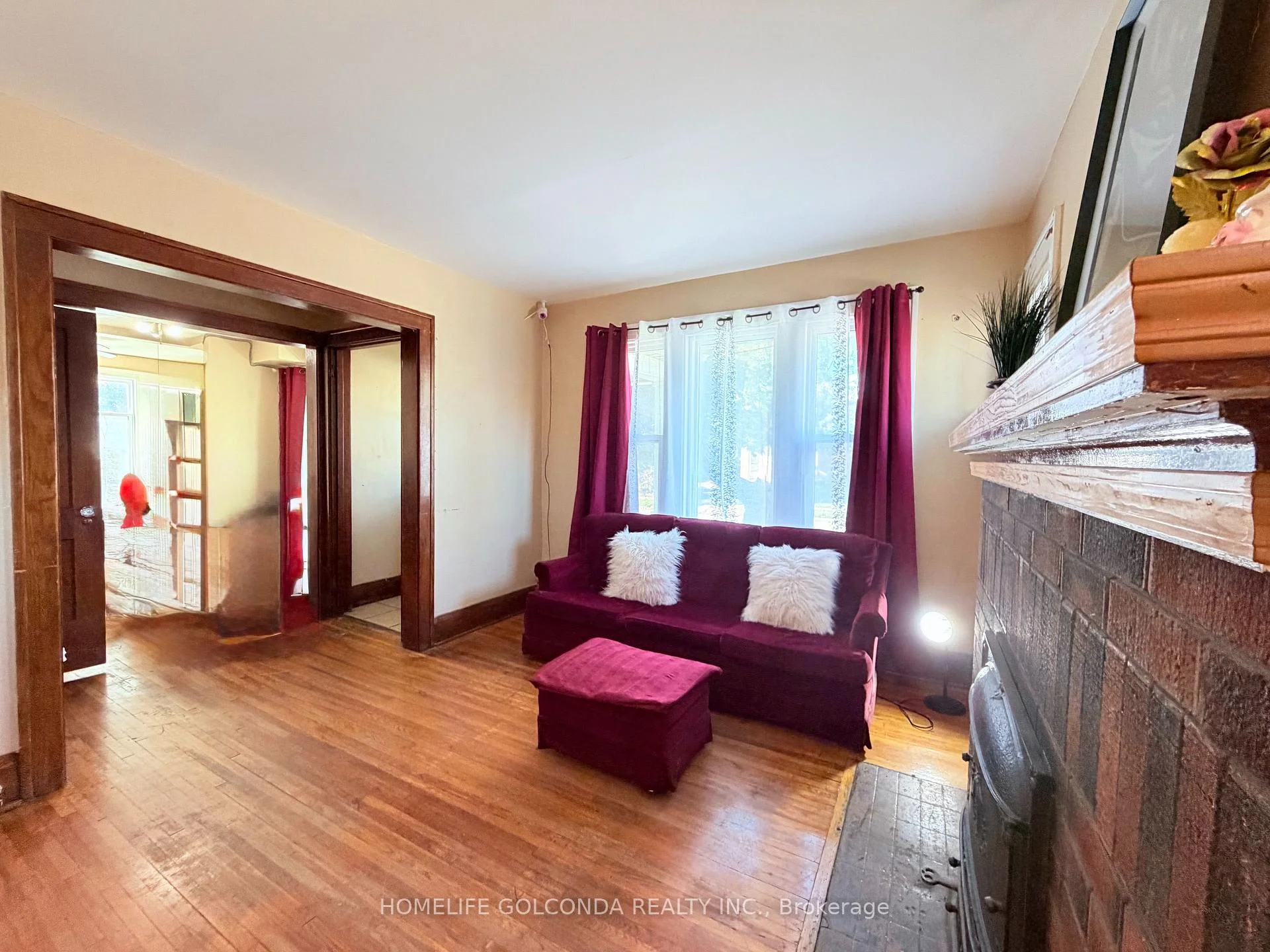 Photo 8 of 3203 Linwood Place, Windsor, Sandwich — HOMEH