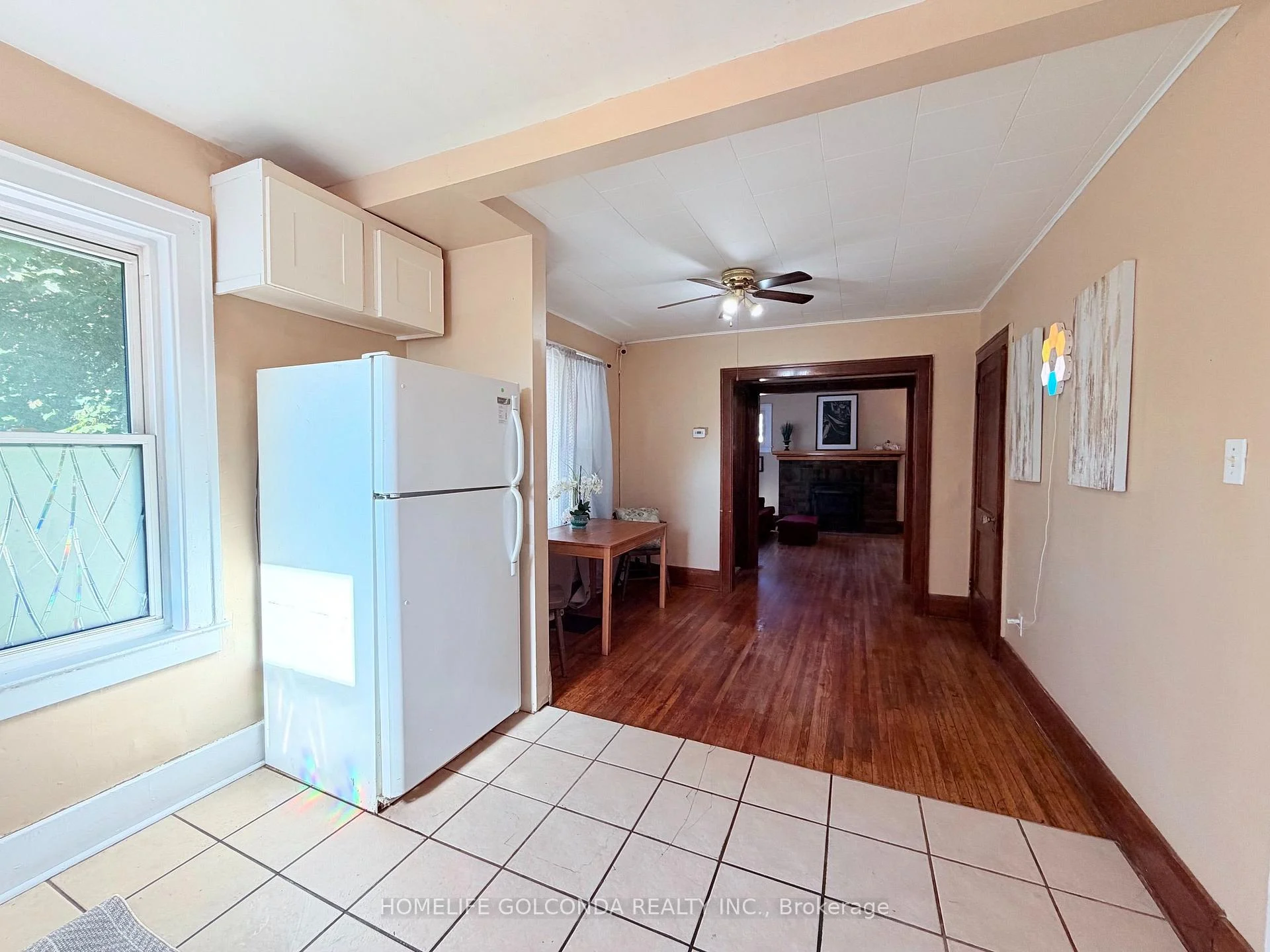 Photo 11 of 3203 Linwood Place, Windsor, Sandwich — HOMEH