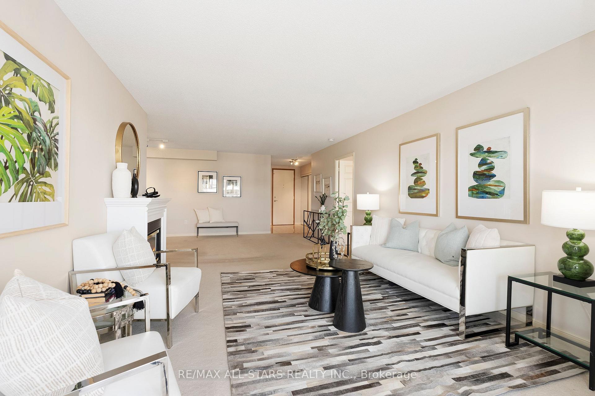 Photo 7 of Unit 1102, 610 Bullock Drive, Markham, Markville — HOMEH