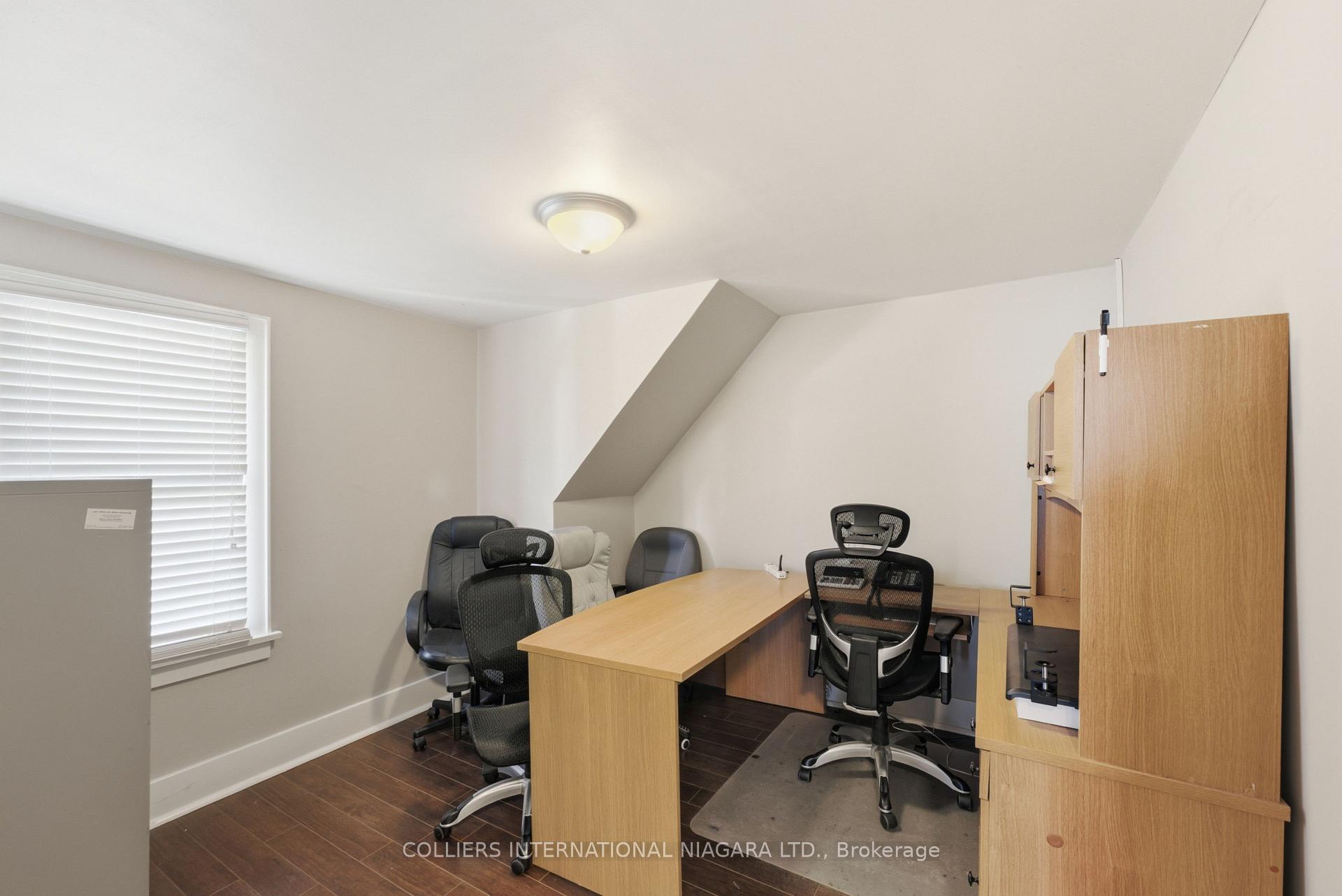 Photo 12 of 112 Thorold Road, Welland, N. Welland — HOMEH