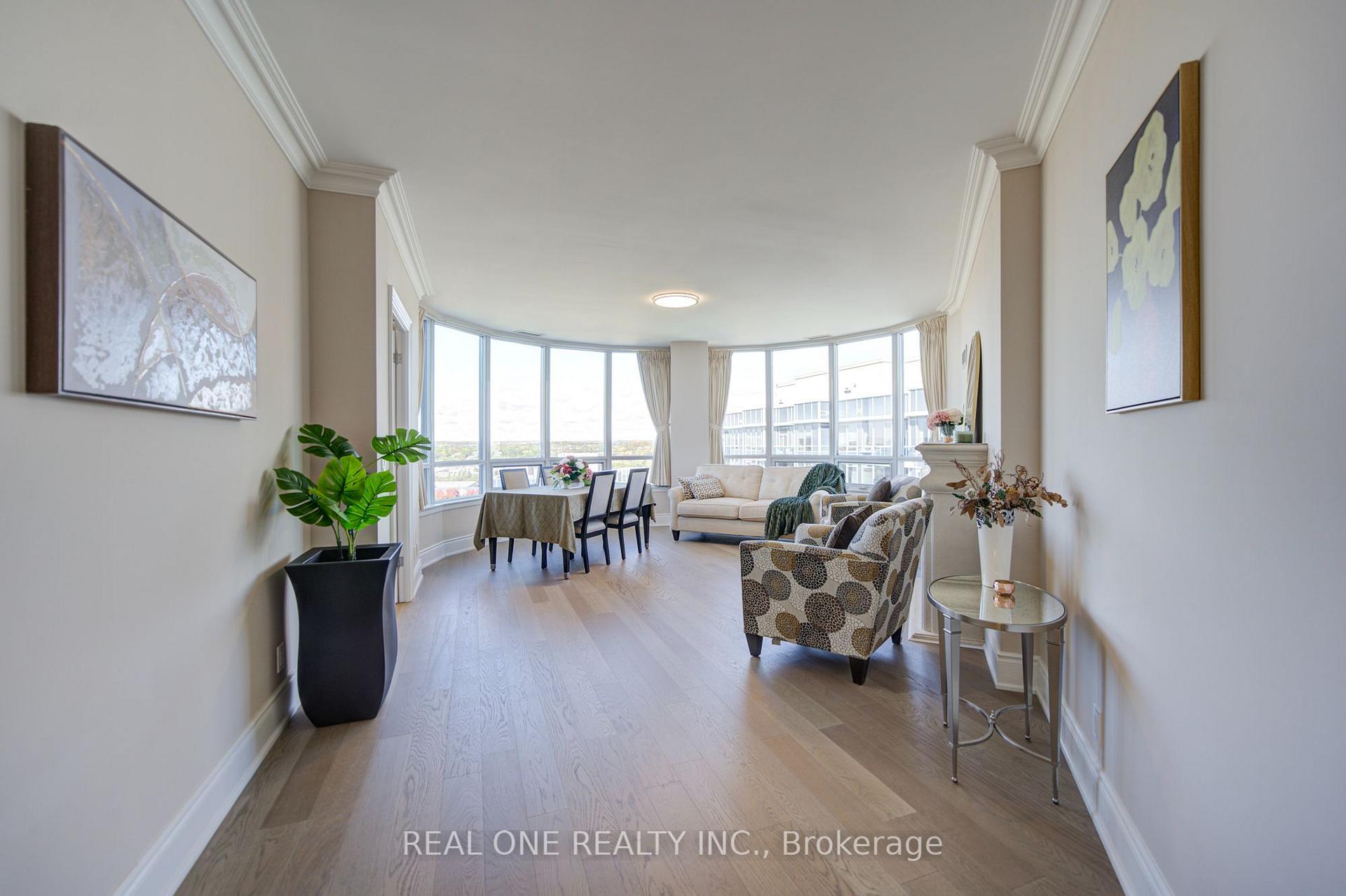 Photo 11 of Unit Ph55, 23 Cox Boulevard, Markham, Unionville — HOMEH