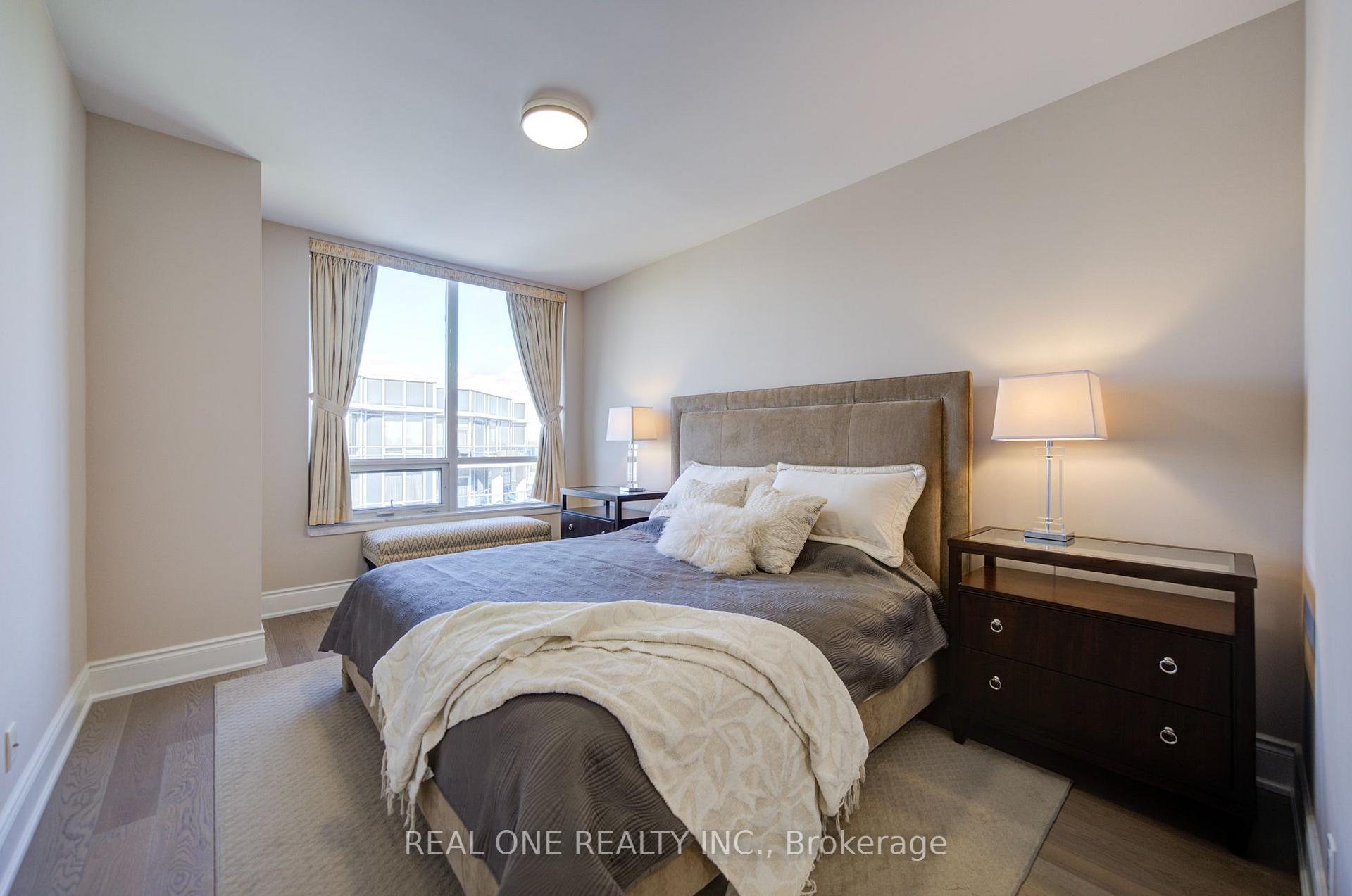 Photo 16 of Unit Ph55, 23 Cox Boulevard, Markham, Unionville — HOMEH
