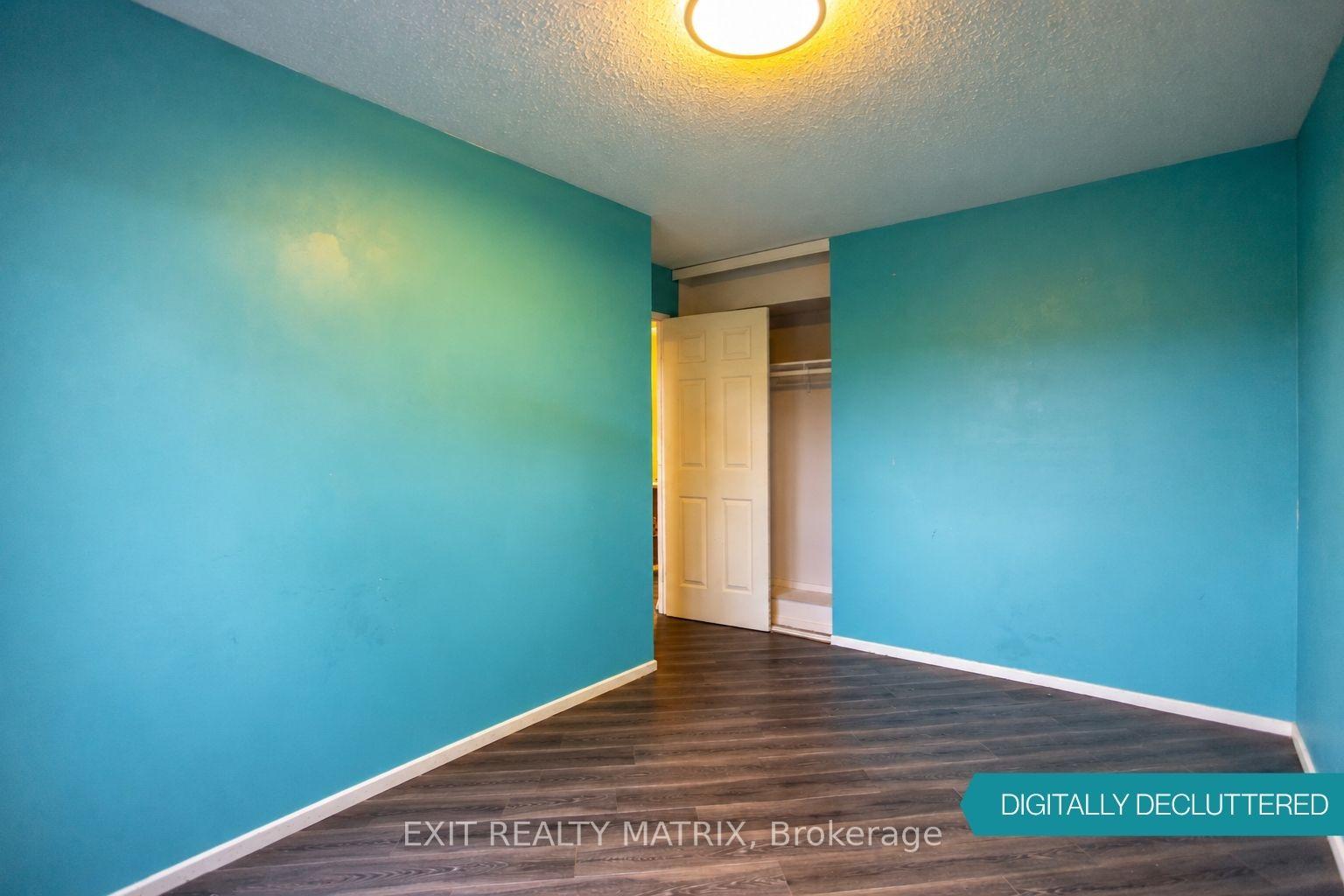 Photo 15 of 3006 Fairlea Crescent, Ottawa, Heron Gate/Industrial Park — HOMEH