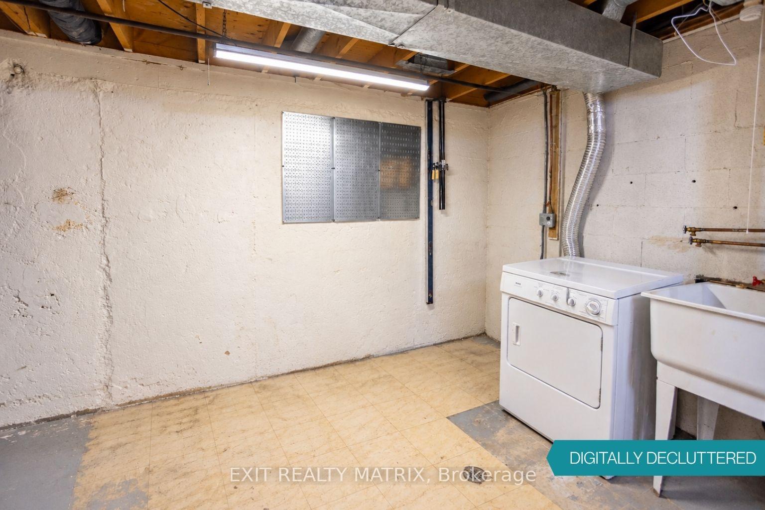 Photo 20 of 3006 Fairlea Crescent, Ottawa, Heron Gate/Industrial Park — HOMEH
