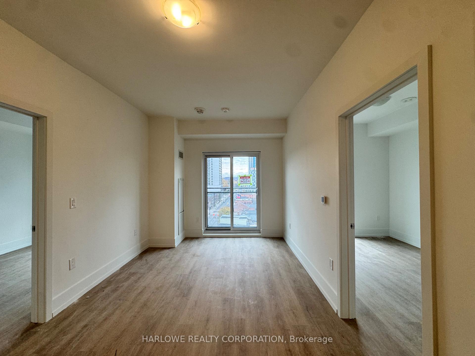 Photo 3 of Unit 902, 206 King Street W, Hamilton, Central — HOMEH