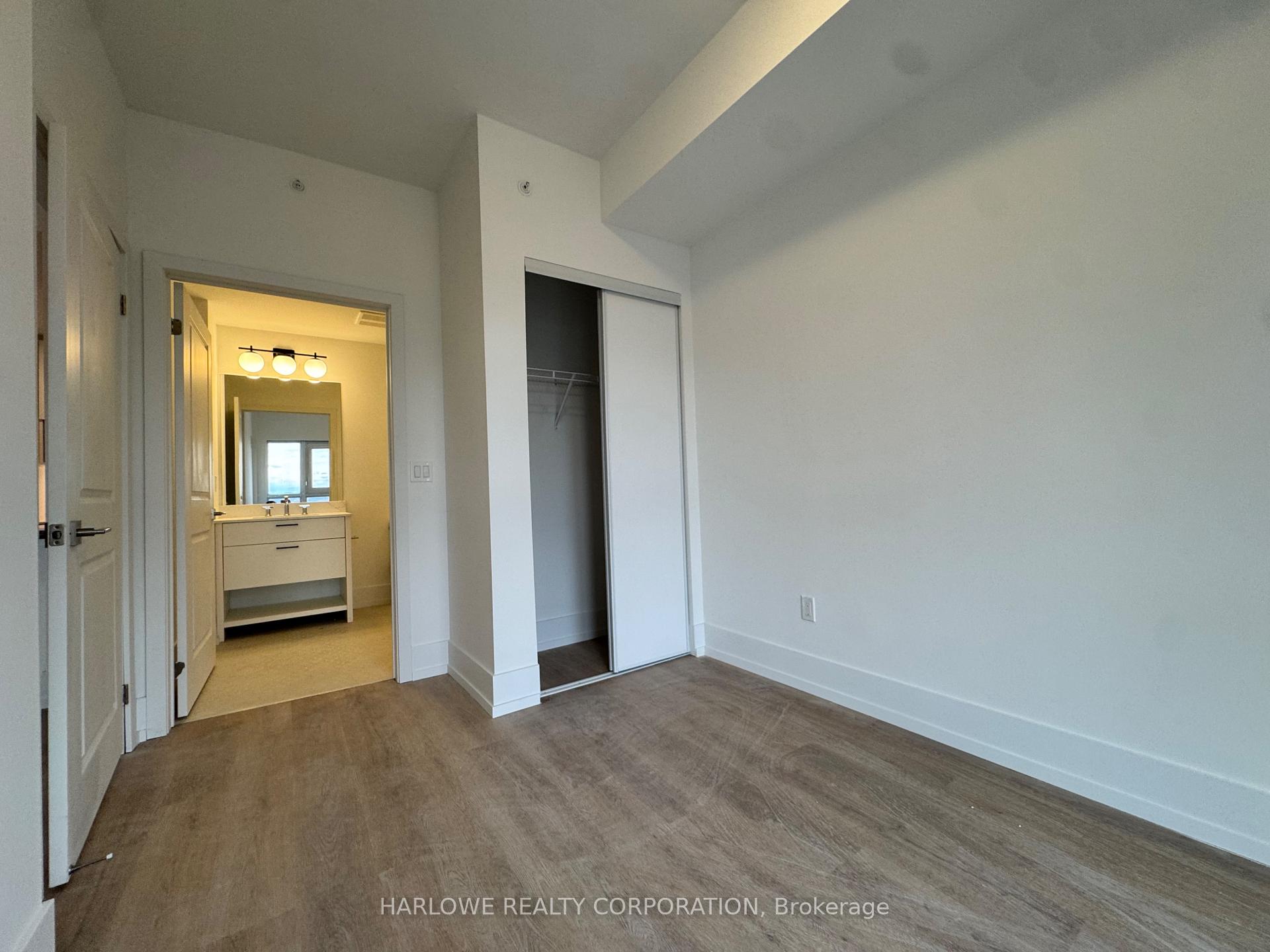 Photo 6 of Unit 902, 206 King Street W, Hamilton, Central — HOMEH