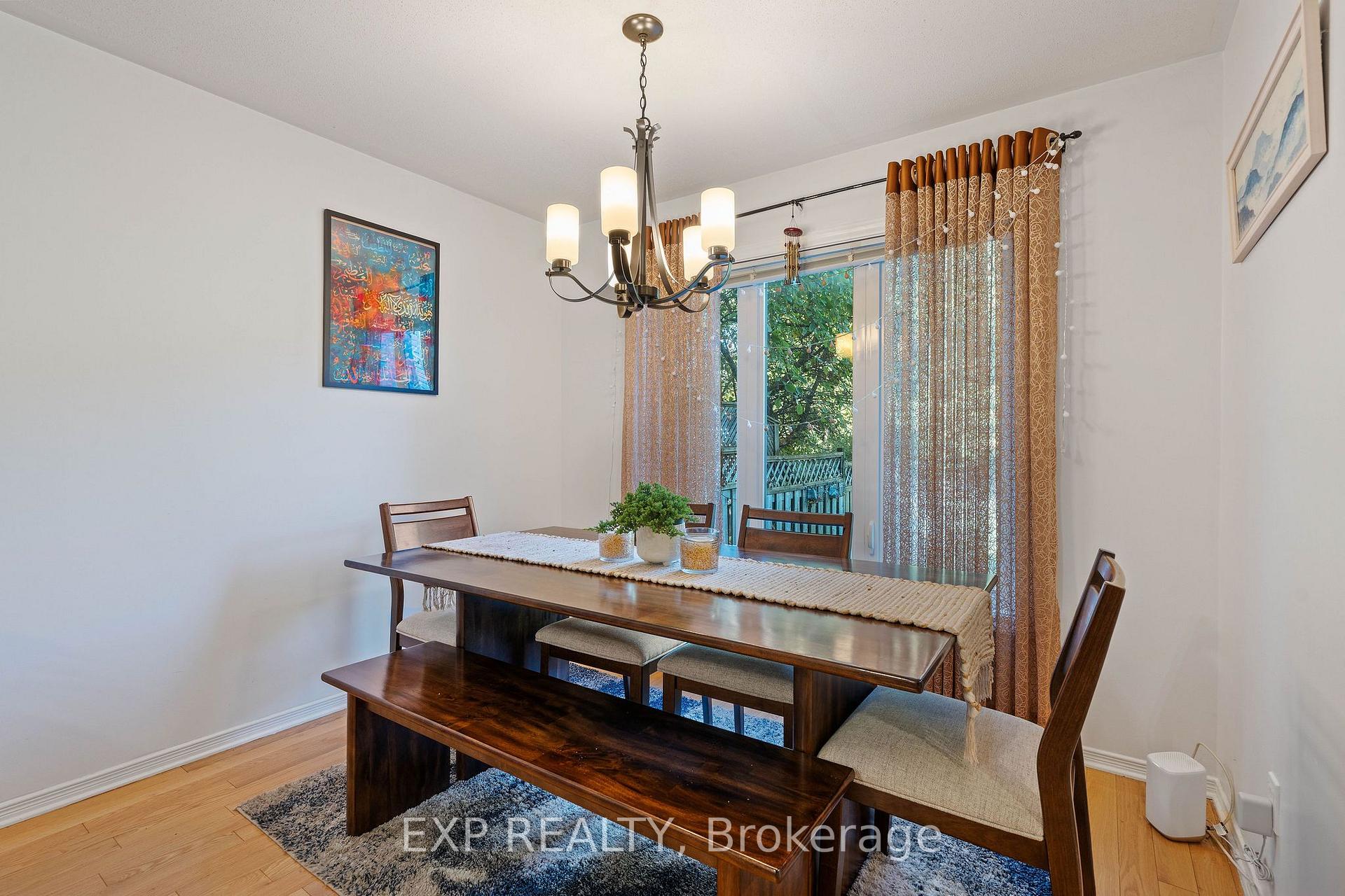Photo 6 of 122 Markland Crescent, Ottawa, Barrhaven East — HOMEH