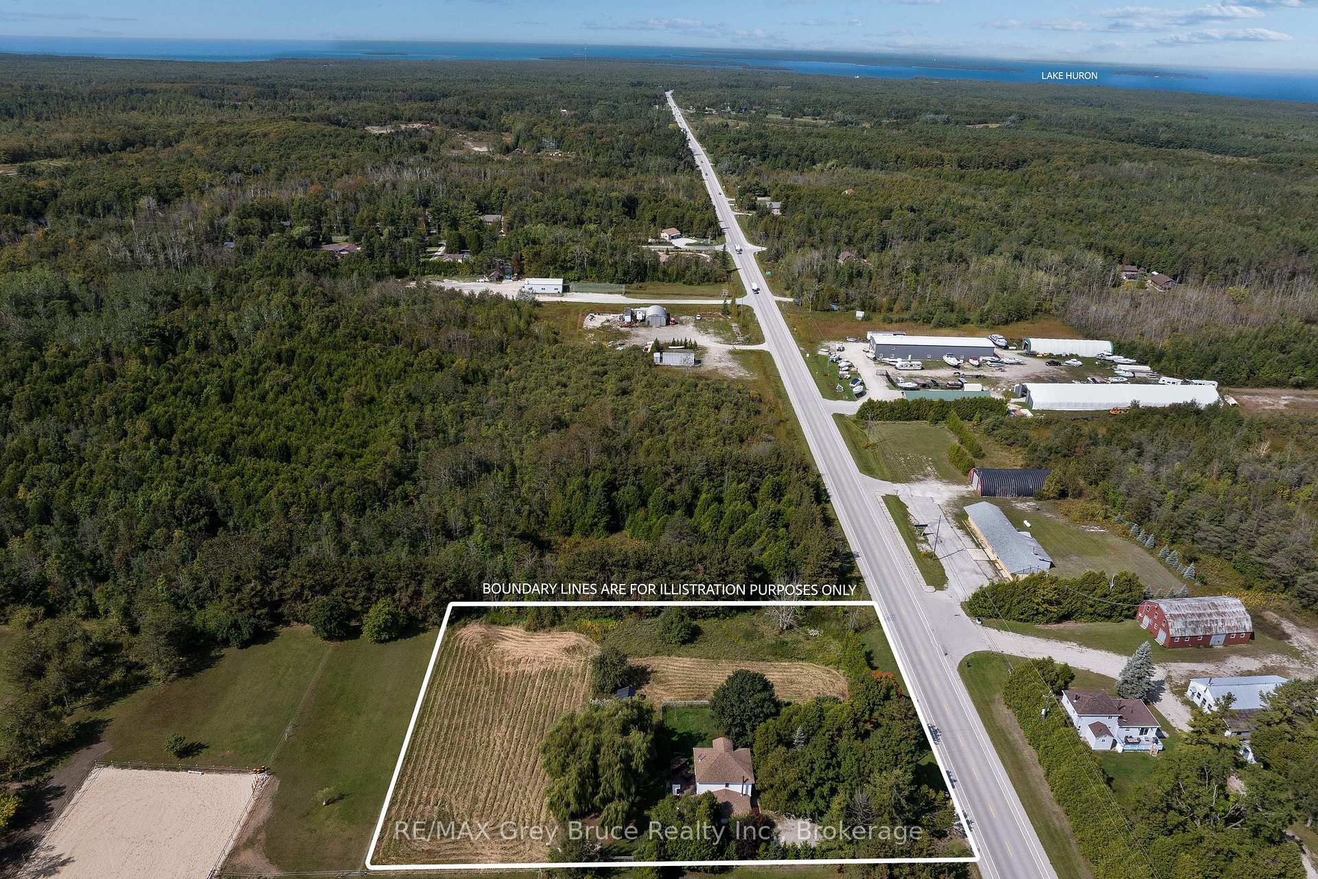 Photo of 7011 Highway 6