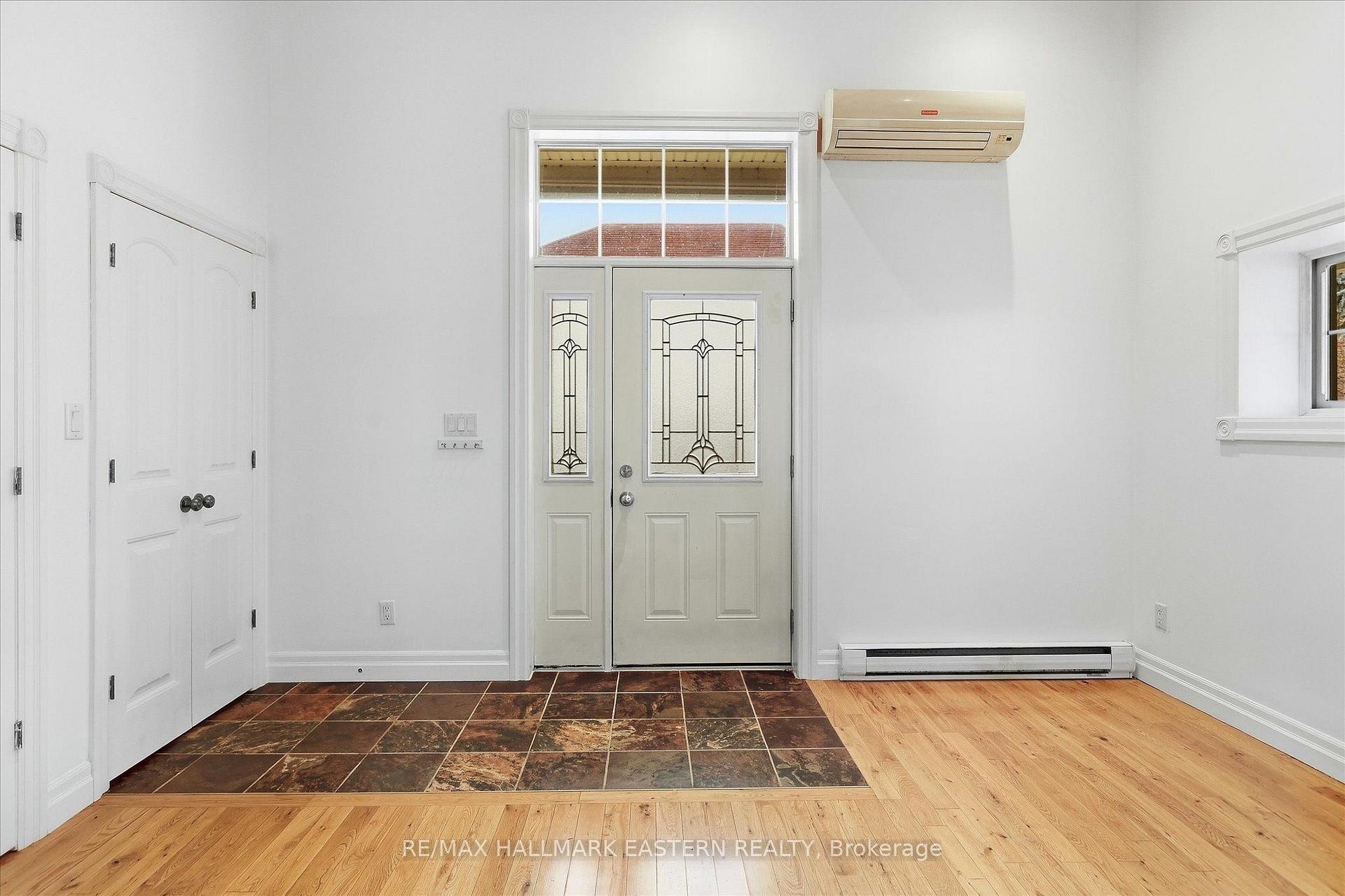 Photo 5 of Unit #2, 760 George Street, Peterborough, Northcrest Ward 5 — HOMEH