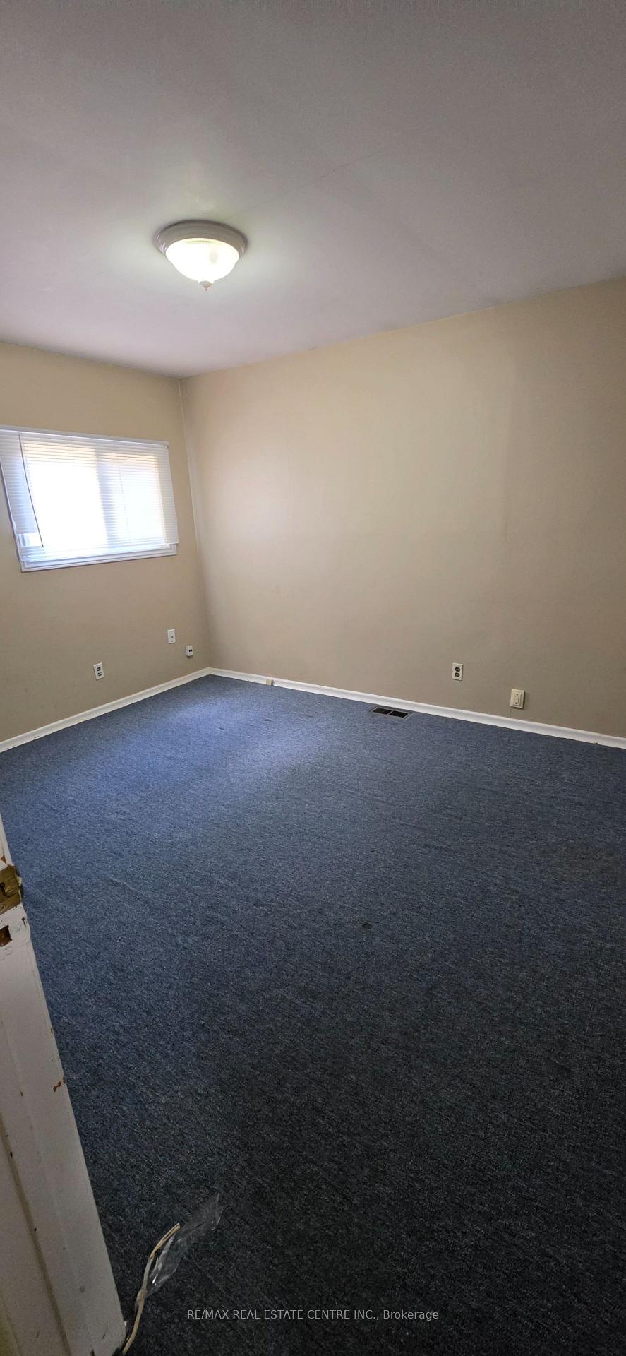 Photo 8 of 65 Cardill Crescent, Waterloo, Lakeshore Village — HOMEH