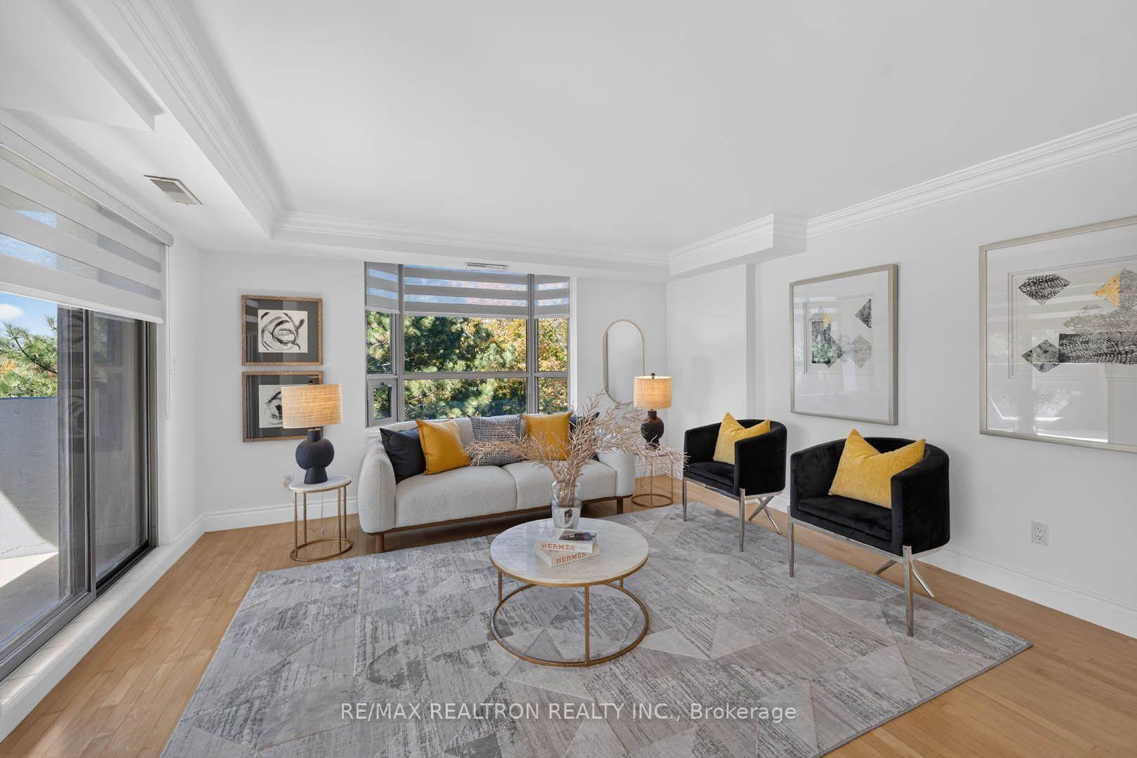 Photo of Unit 501, 6 Village Green Boulevard