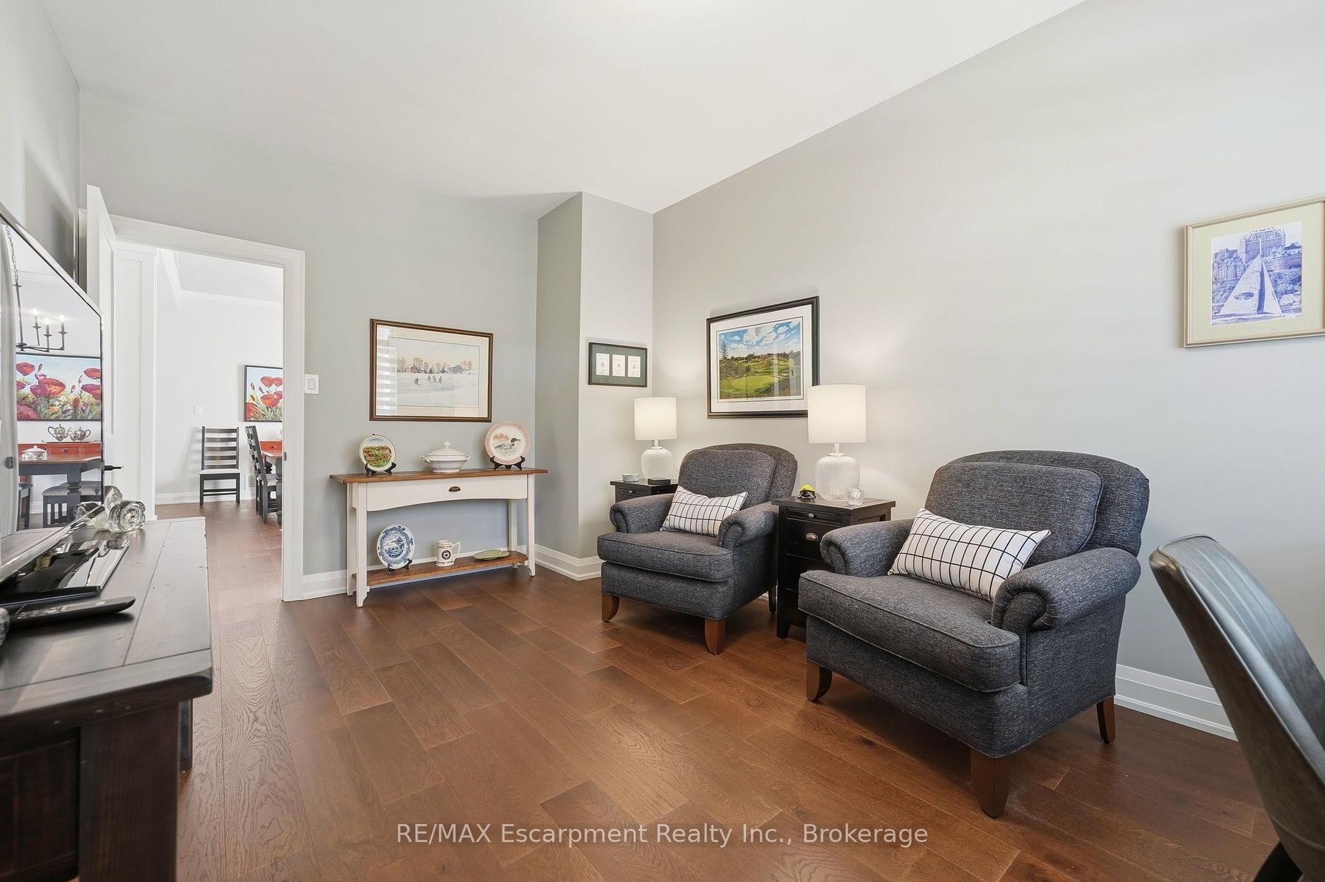 Photo 22 of 4155 Stonebridge Crescent, Burlington, Rose — HOMEH