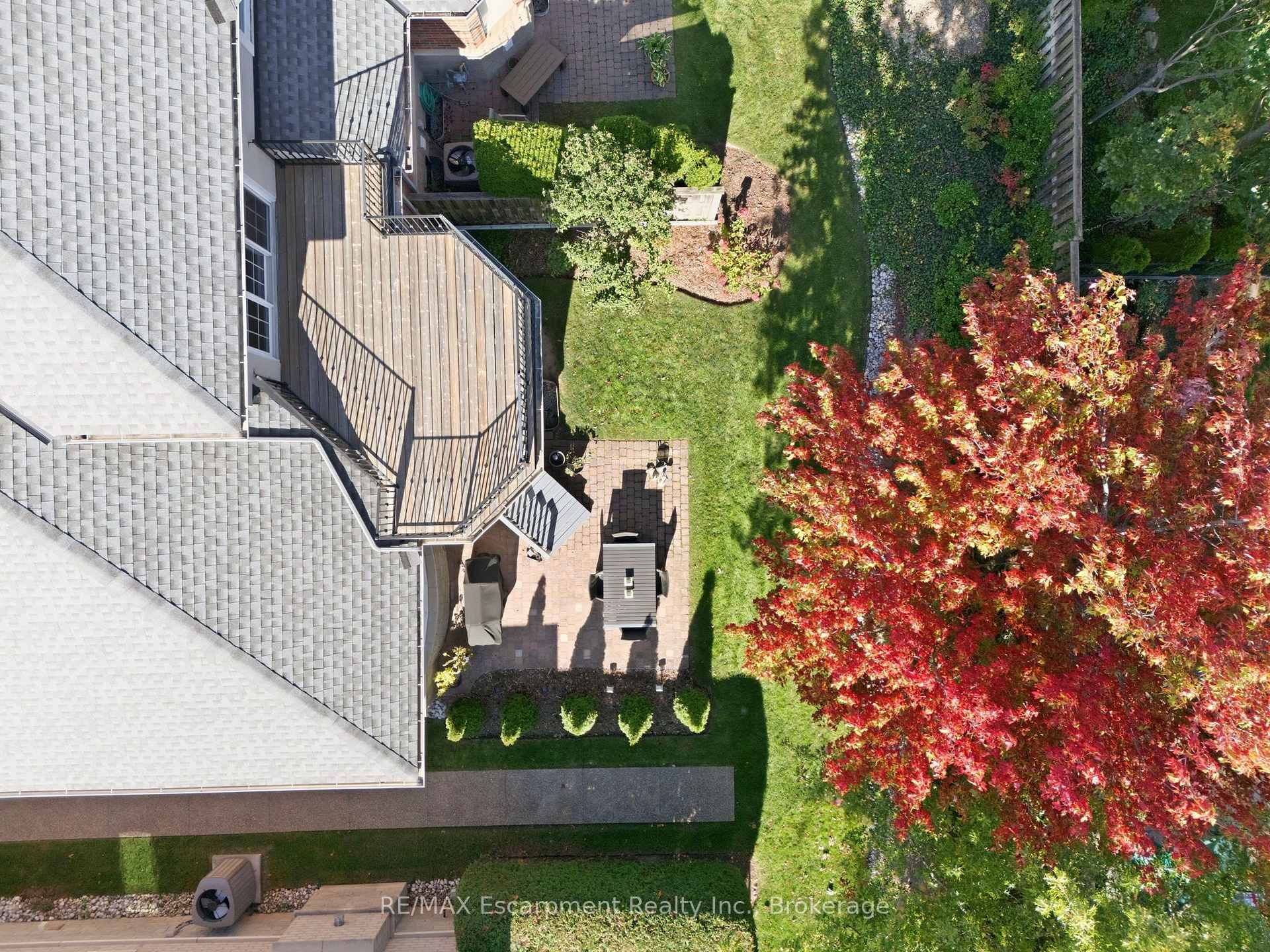 Photo 36 of 4155 Stonebridge Crescent, Burlington, Rose — HOMEH