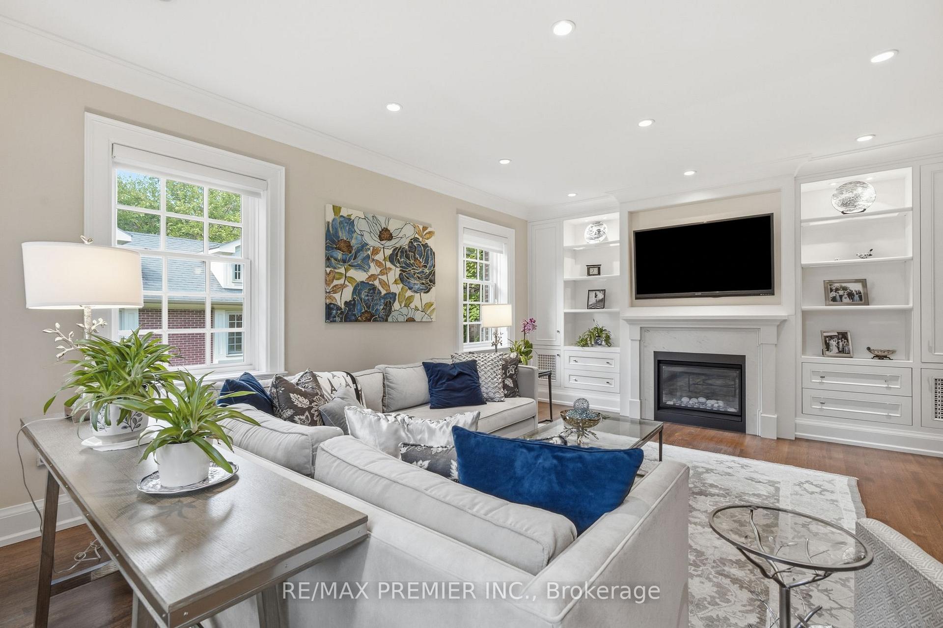 Photo 19 of 132 The Kingsway, Etobicoke, Kingsway South — HOMEH
