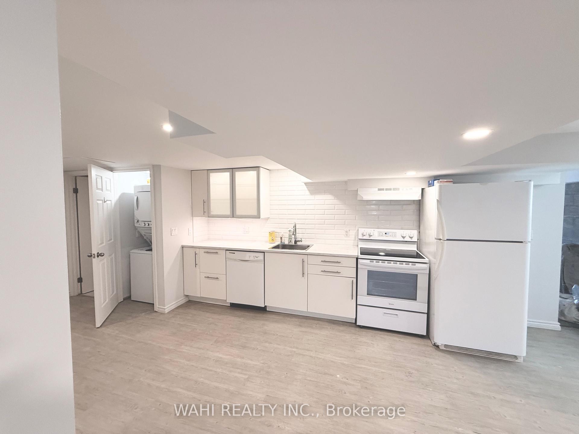 Photo 8 of Unit UNIT 2 - BASEMENT, 255 Carson Drive, Hamilton, Lisgar — HOMEH