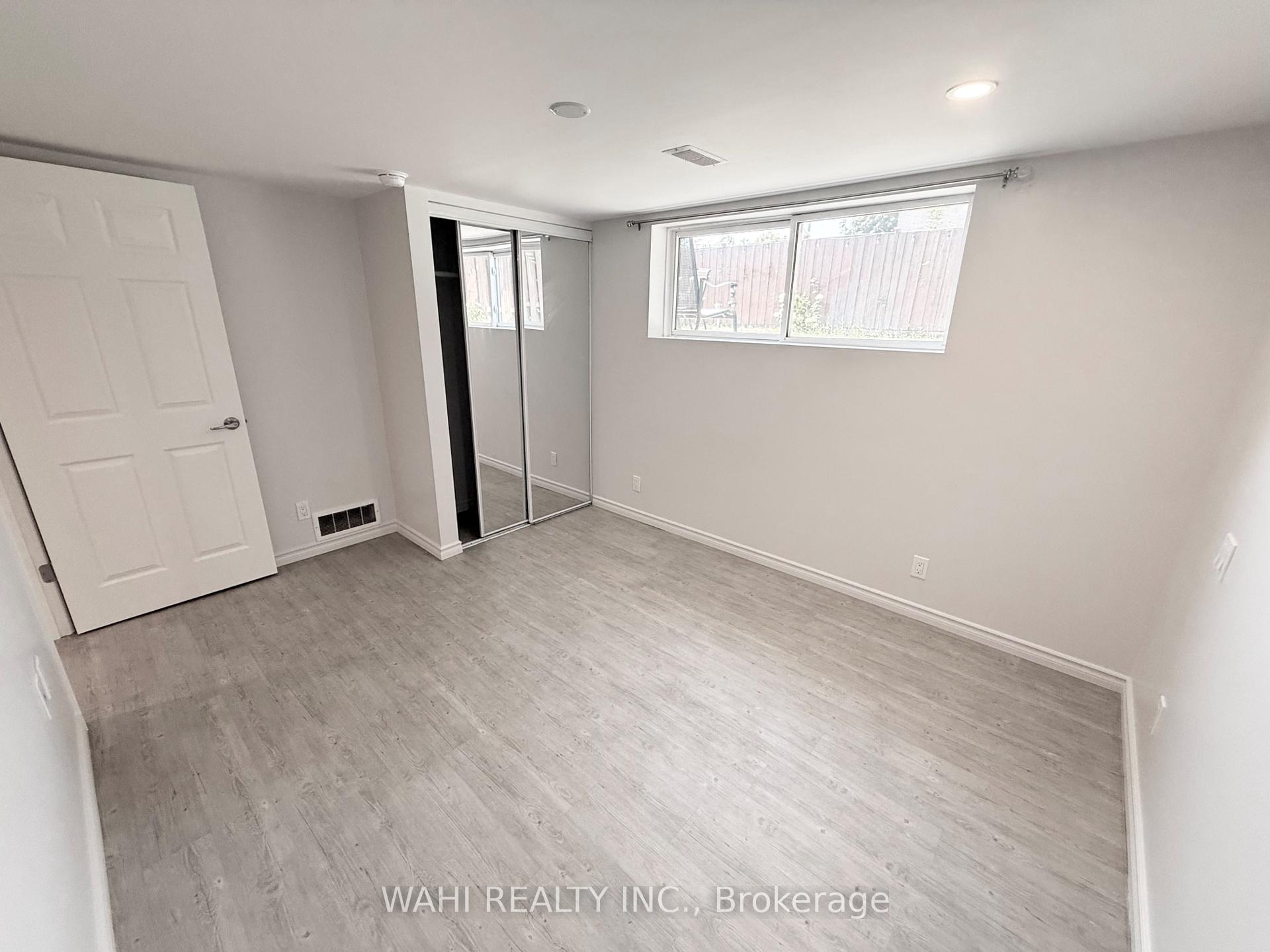 Photo 11 of Unit UNIT 2 - BASEMENT, 255 Carson Drive, Hamilton, Lisgar — HOMEH