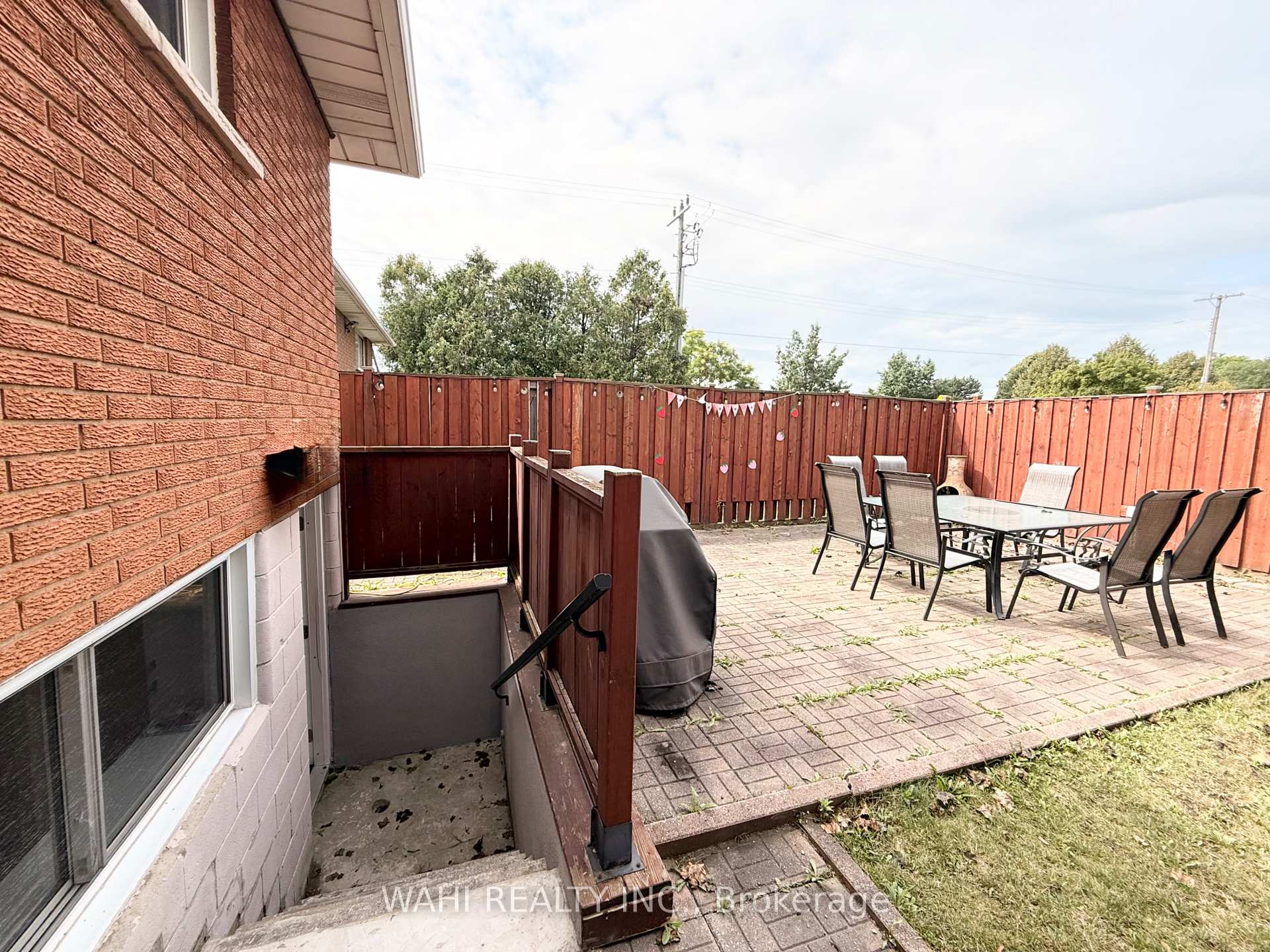 Photo 16 of Unit UNIT 2 - BASEMENT, 255 Carson Drive, Hamilton, Lisgar — HOMEH