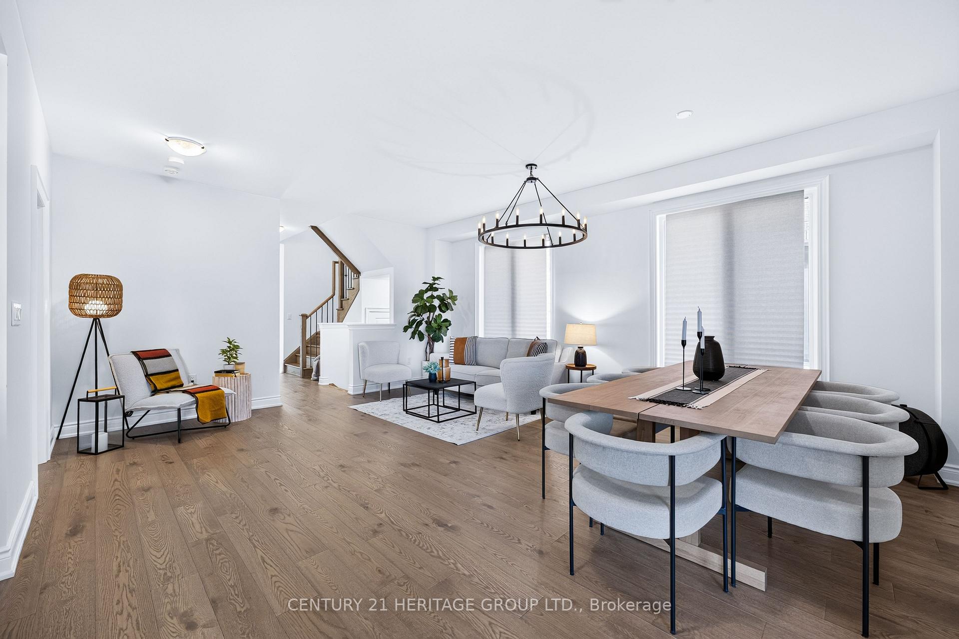 Photo 10 of 147 Meadow Vista Crescent, East Gwillimbury, Holland Landing — HOMEH