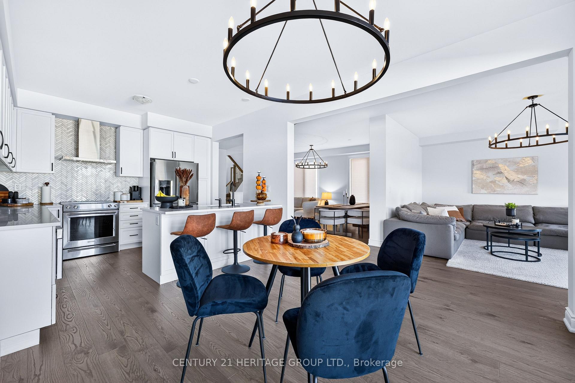 Photo 18 of 147 Meadow Vista Crescent, East Gwillimbury, Holland Landing — HOMEH
