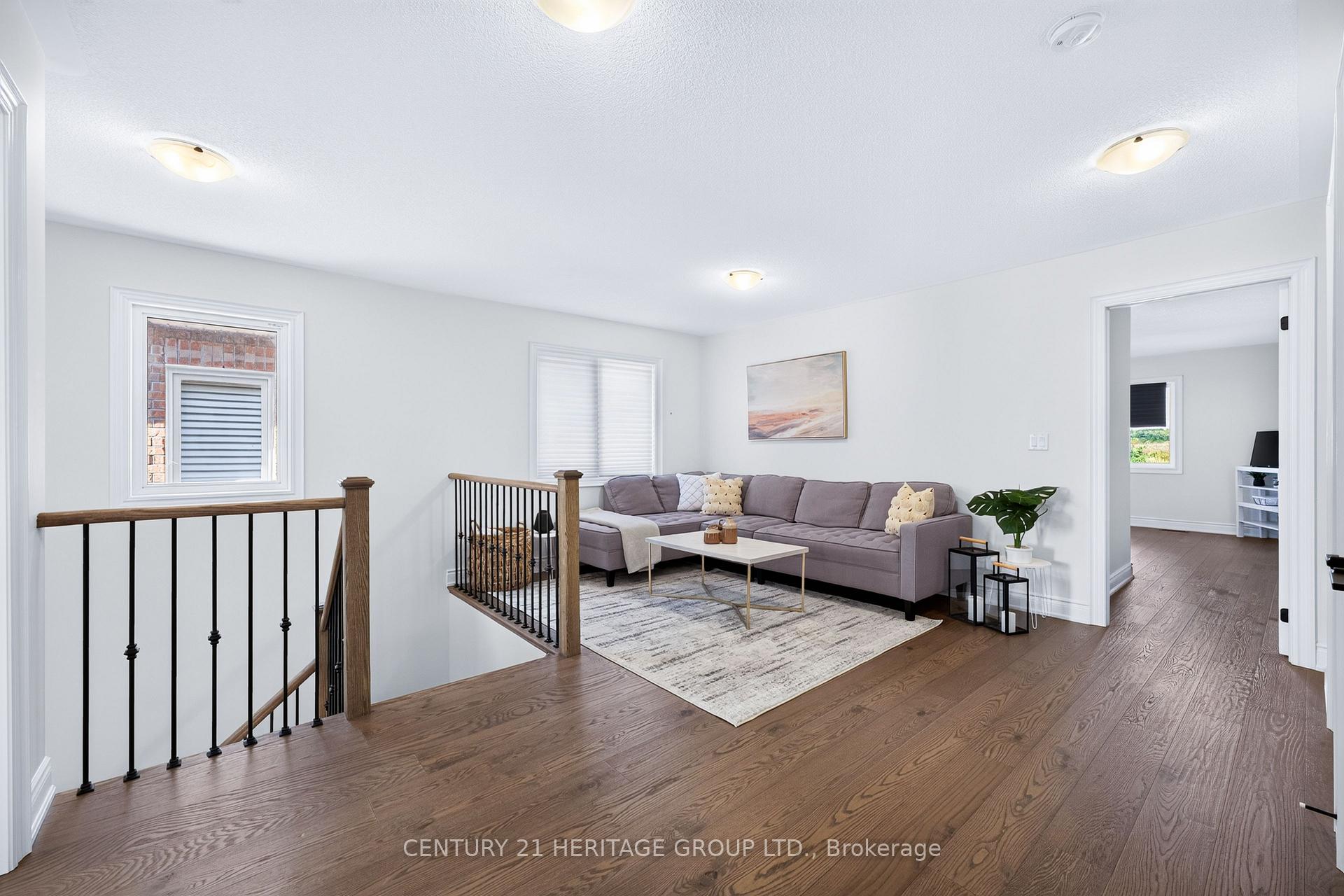 Photo 25 of 147 Meadow Vista Crescent, East Gwillimbury, Holland Landing — HOMEH
