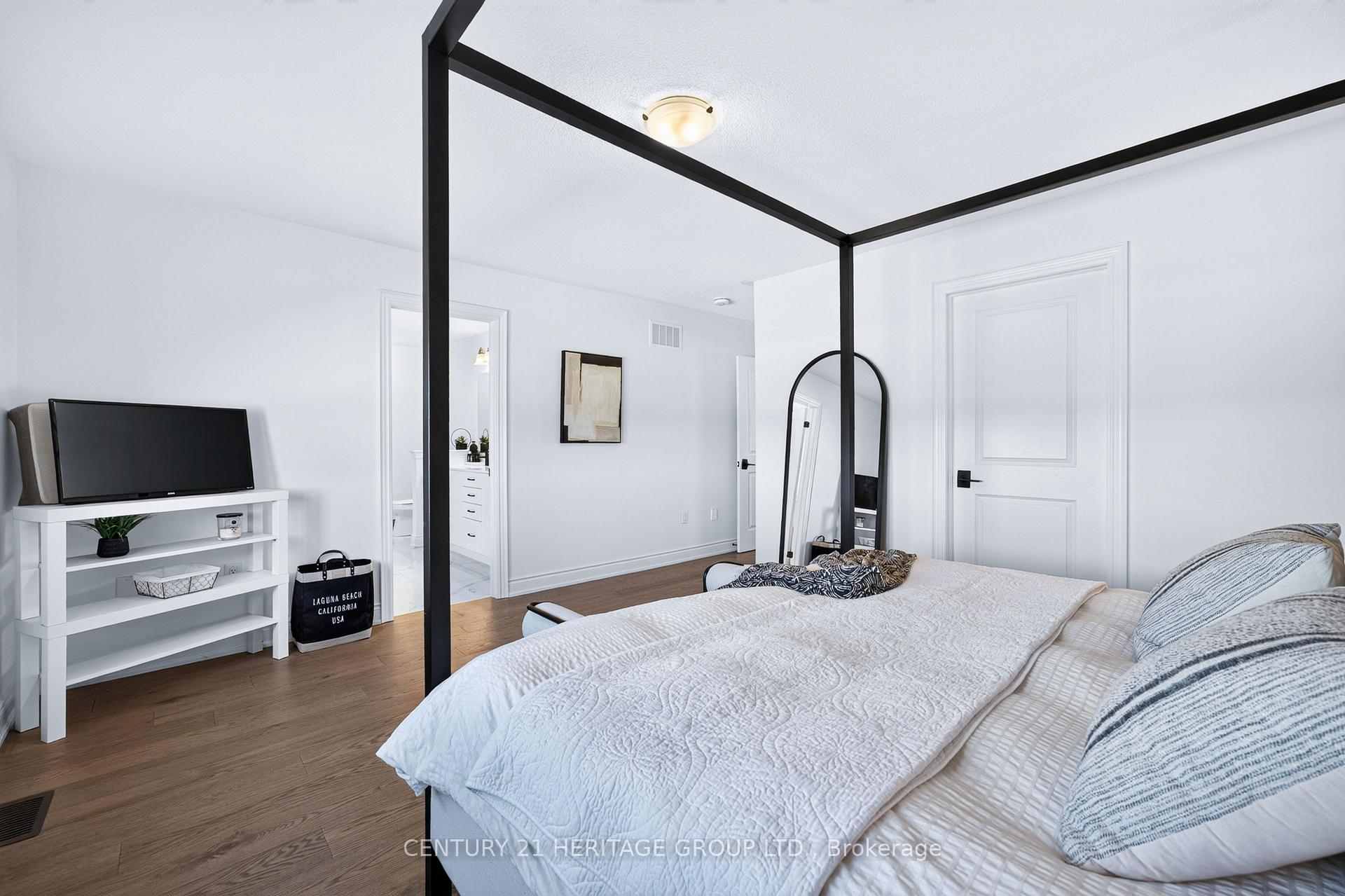 Photo 28 of 147 Meadow Vista Crescent, East Gwillimbury, Holland Landing — HOMEH