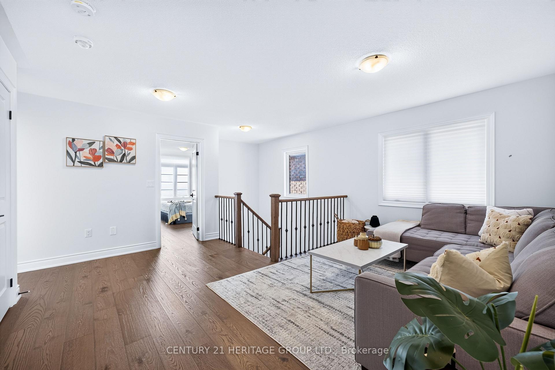 Photo 32 of 147 Meadow Vista Crescent, East Gwillimbury, Holland Landing — HOMEH