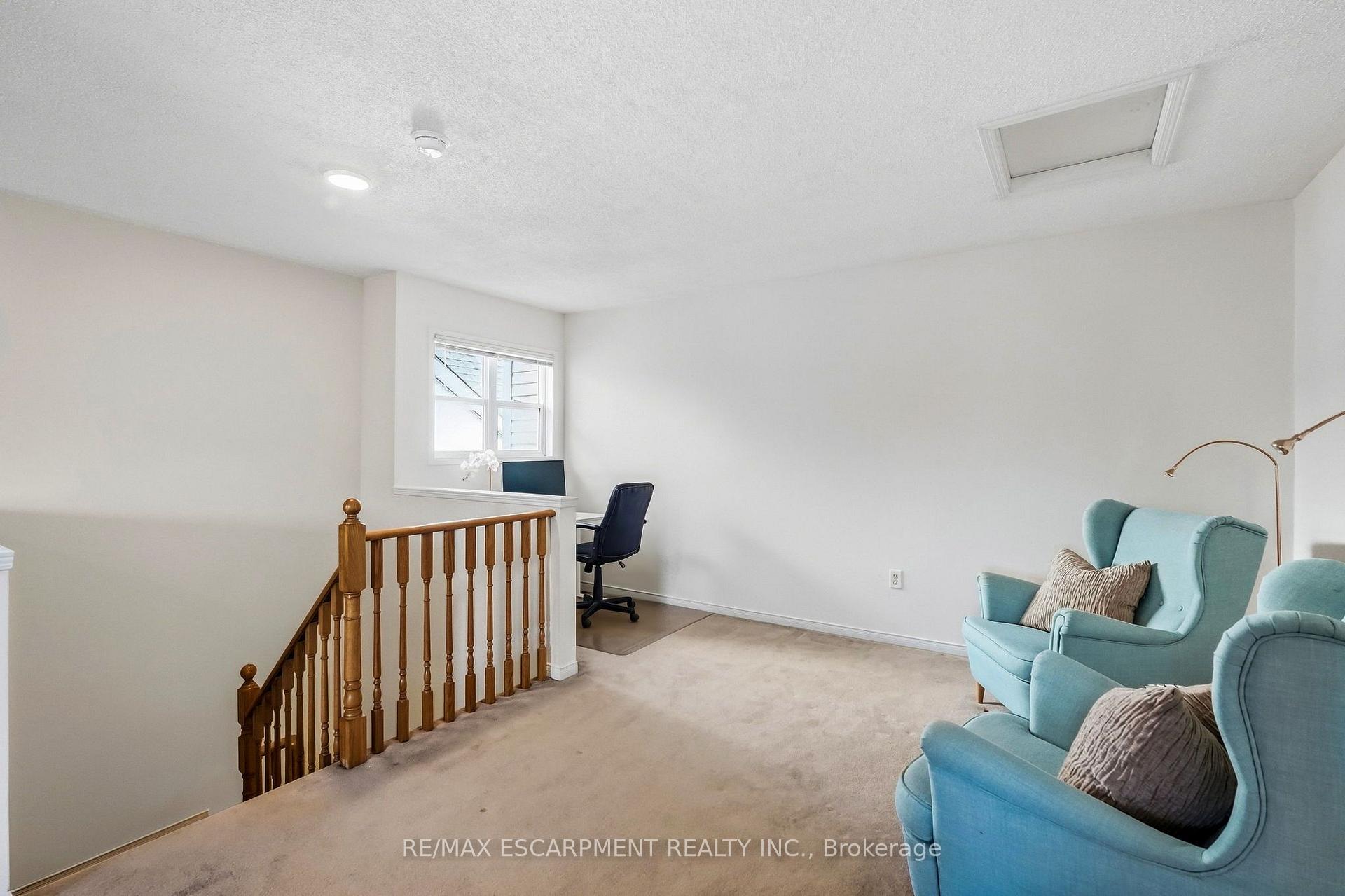 Photo 35 of 219 Gatwick Drive, Oakville, River Oaks — HOMEH