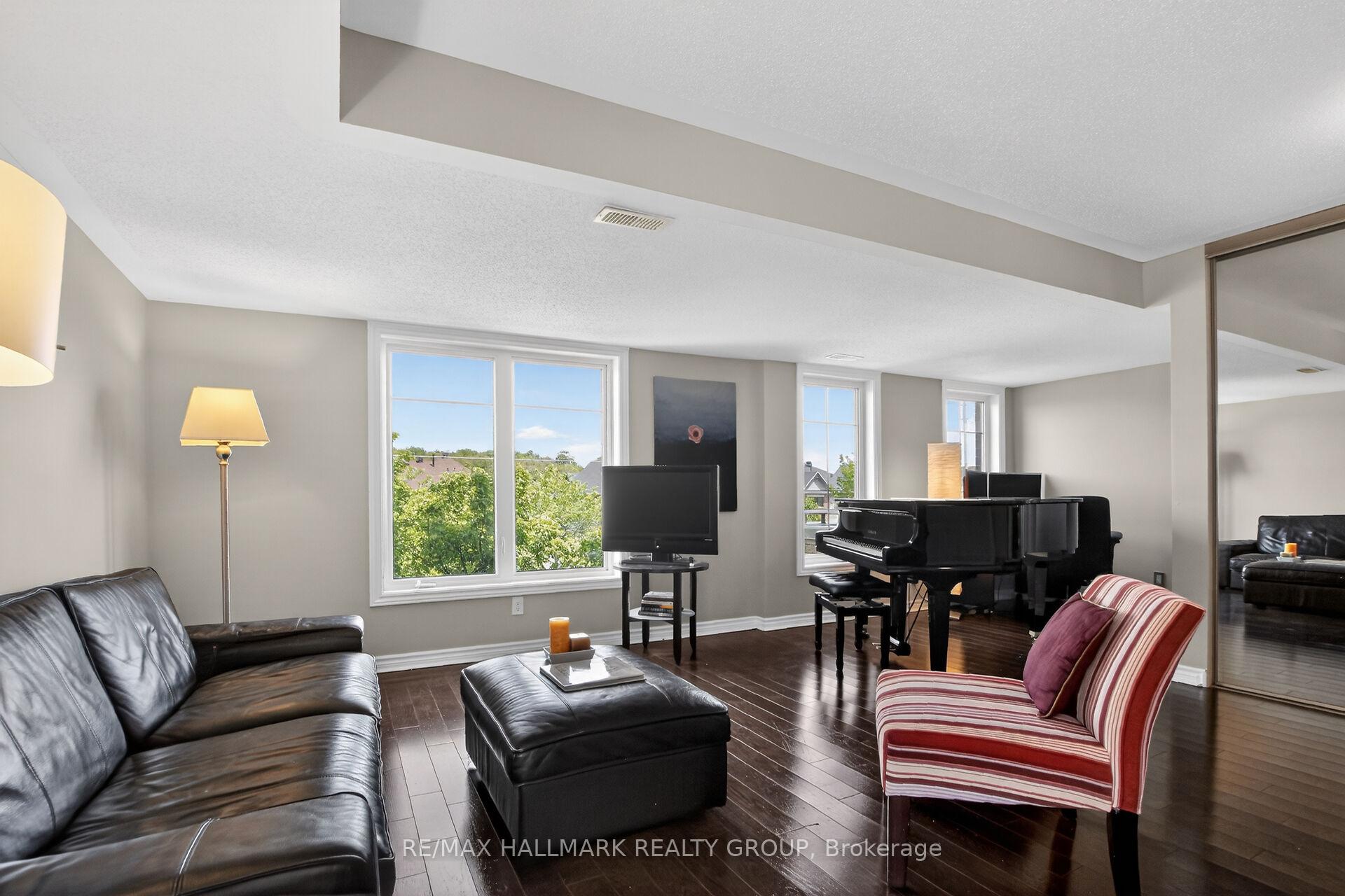 Photo 21 of Unit B, 1145 Longfields Drive, Ottawa, Barrhaven - Strandherd — HOMEH