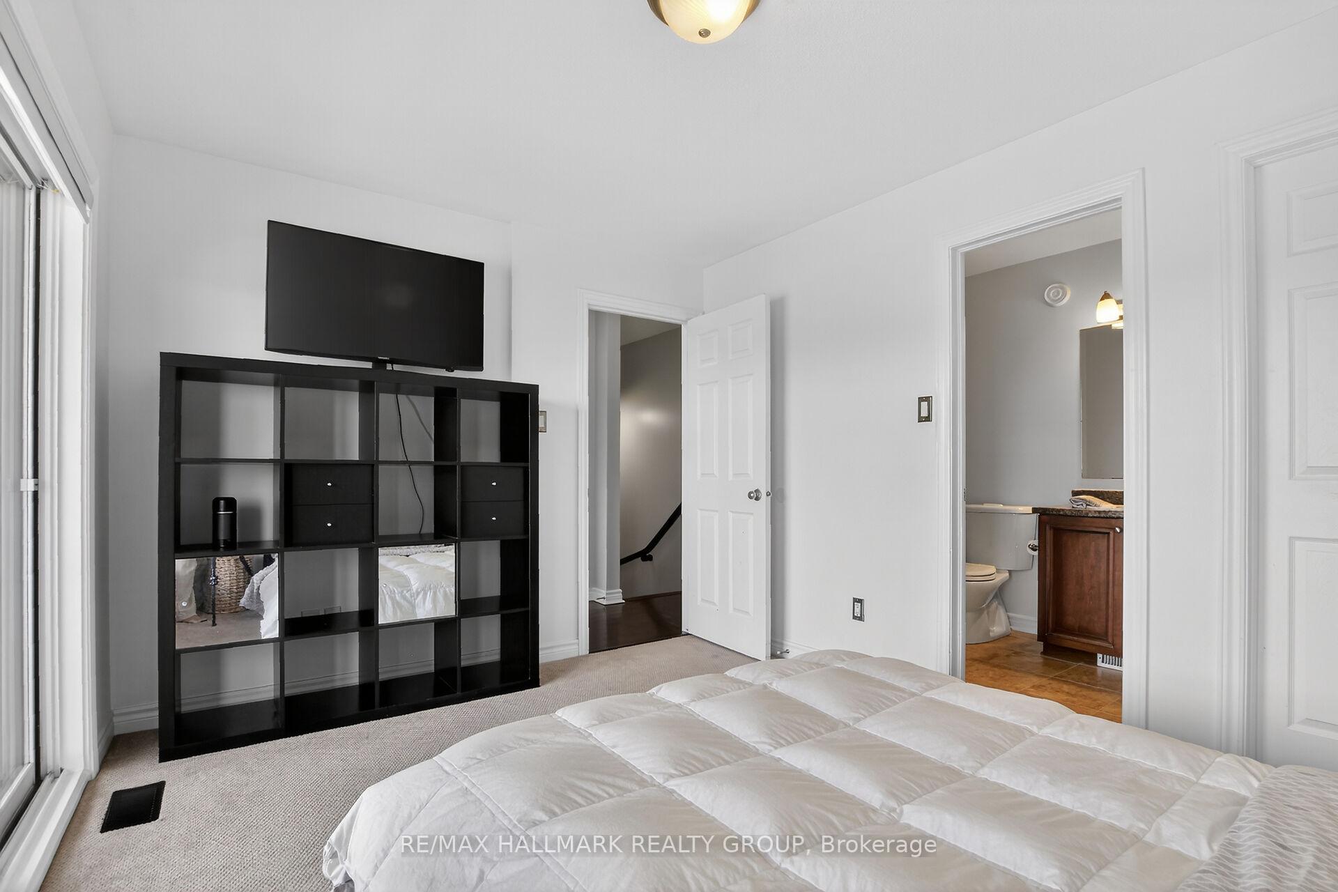 Photo 26 of Unit B, 1145 Longfields Drive, Ottawa, Barrhaven - Strandherd — HOMEH
