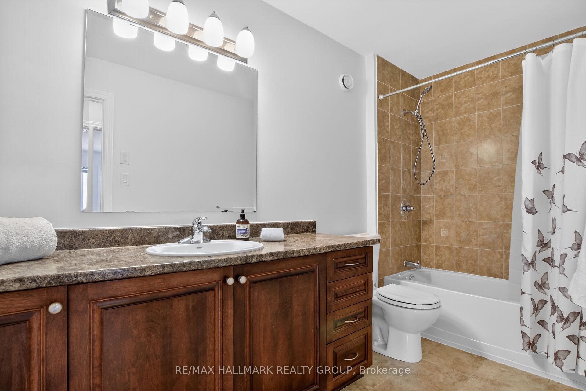 Photo 35 of Unit B, 1145 Longfields Drive, Ottawa, Barrhaven - Strandherd — HOMEH