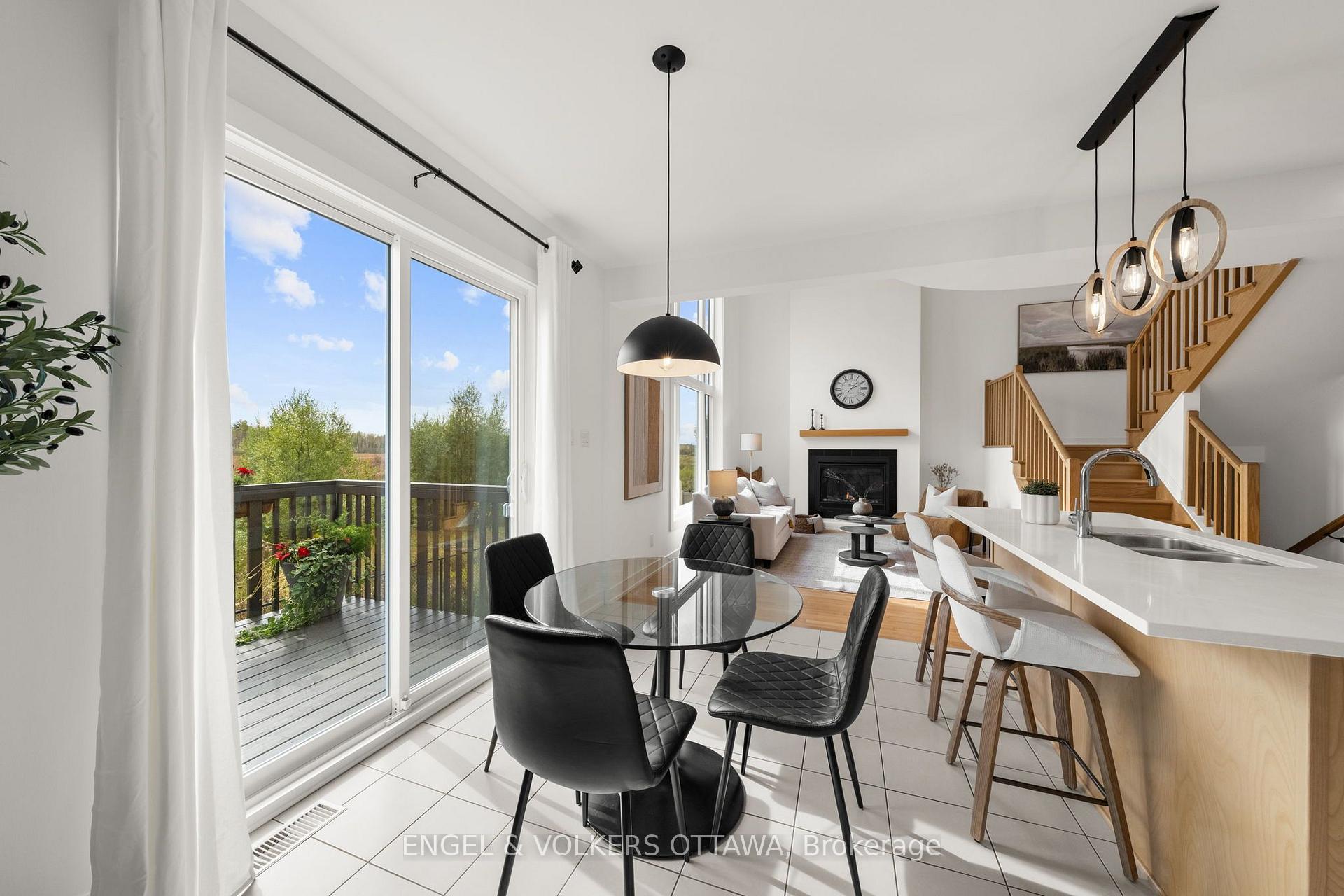 Photo 16 of 154 Winterhaven Drive, Ottawa, Mer Bleue/Bradley Estates/Anderson Park — HOMEH
