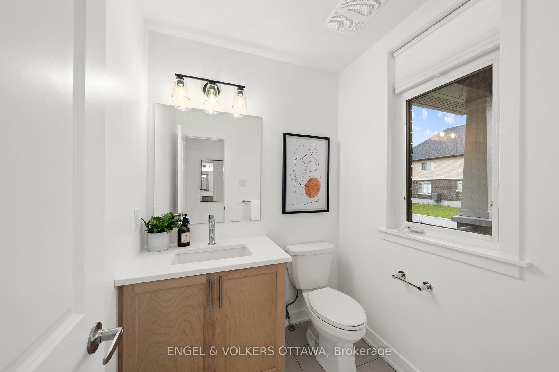 Photo 18 of 154 Winterhaven Drive, Ottawa, Mer Bleue/Bradley Estates/Anderson Park — HOMEH
