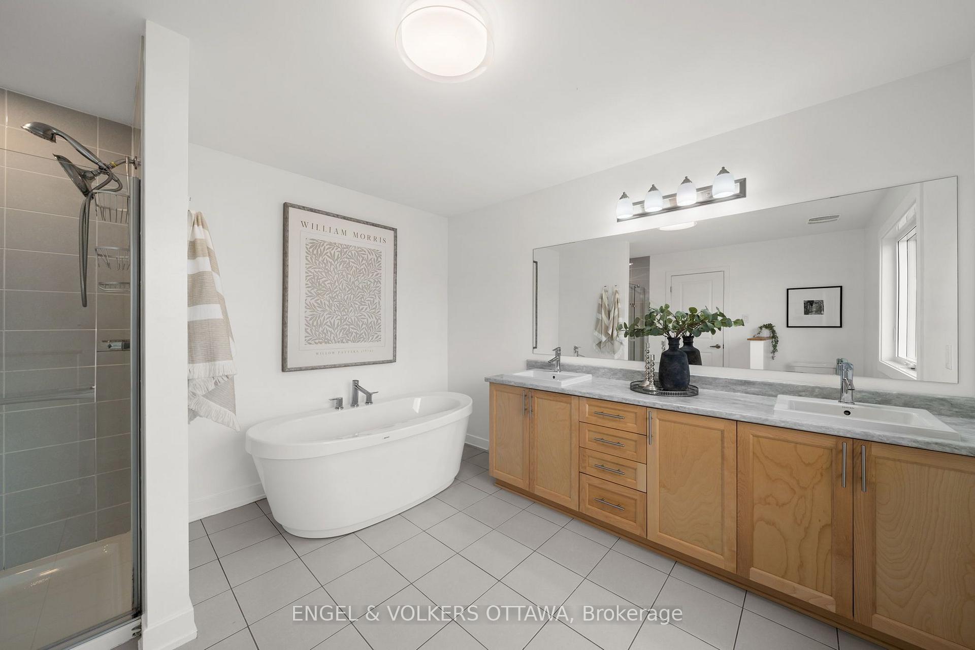 Photo 24 of 154 Winterhaven Drive, Ottawa, Mer Bleue/Bradley Estates/Anderson Park — HOMEH