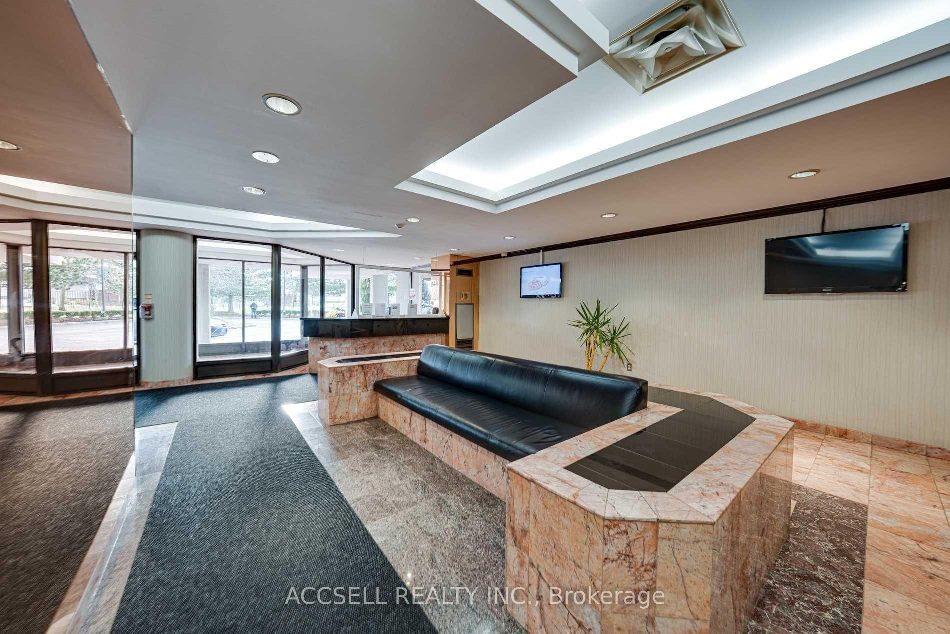 Photo 3 of Unit 1714, 1 Rowntree Road, Etobicoke, Mount Olive-Silverstone-Jamestown — HOMEH