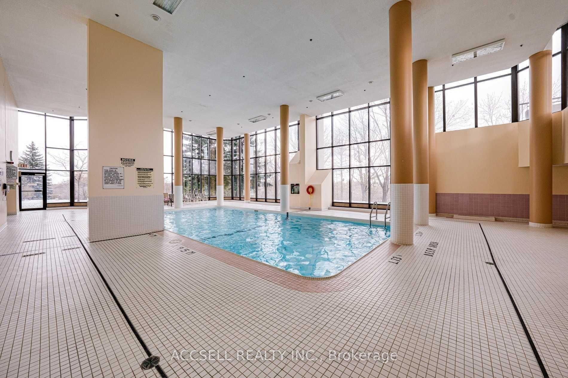 Photo 5 of Unit 1714, 1 Rowntree Road, Etobicoke, Mount Olive-Silverstone-Jamestown — HOMEH