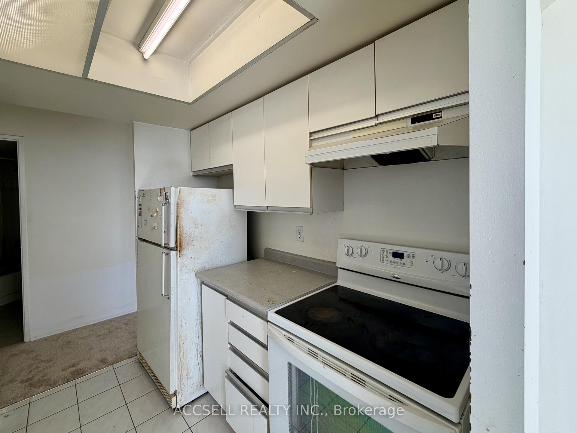 Photo 14 of Unit 1714, 1 Rowntree Road, Etobicoke, Mount Olive-Silverstone-Jamestown — HOMEH