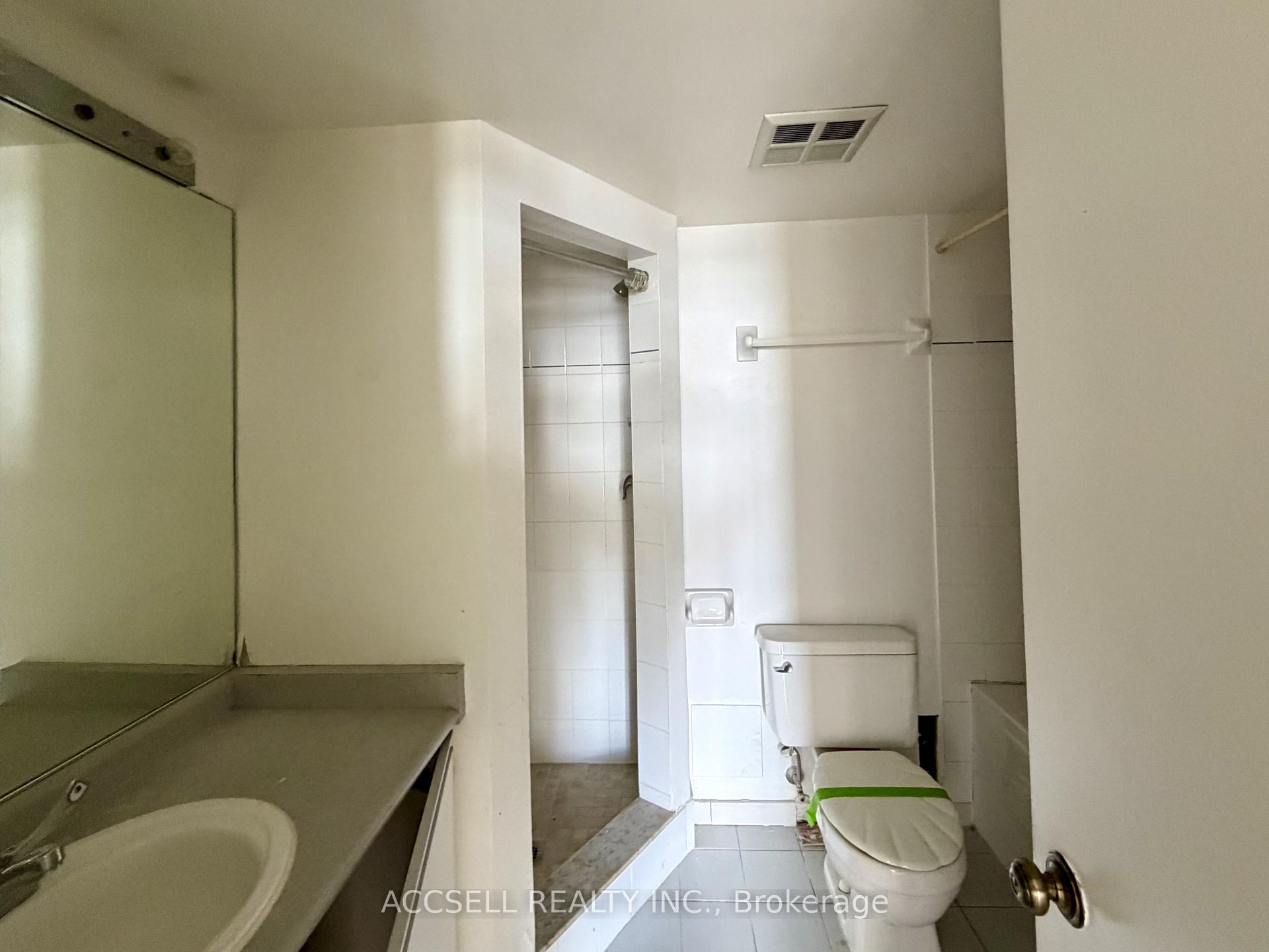 Photo 15 of Unit 1714, 1 Rowntree Road, Etobicoke, Mount Olive-Silverstone-Jamestown — HOMEH