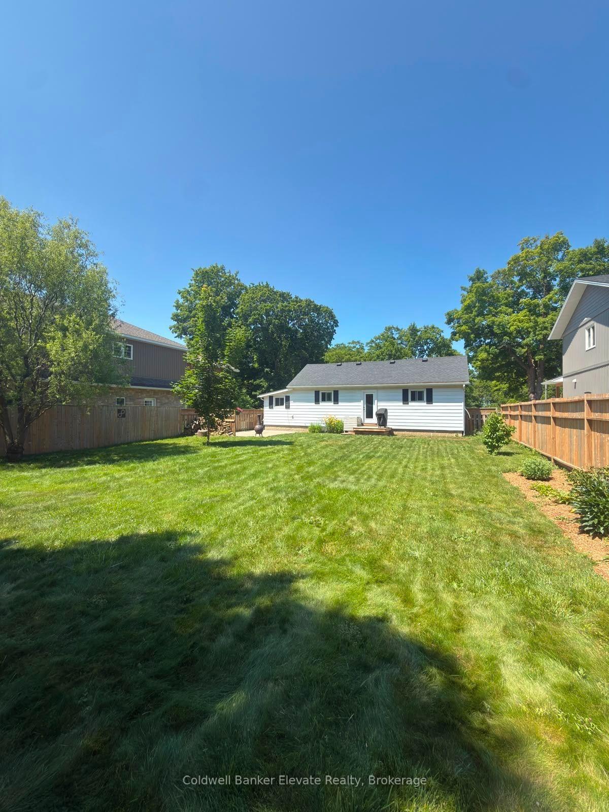Photo 18 of 1625 5th Avenue E, Owen Sound — HOMEH
